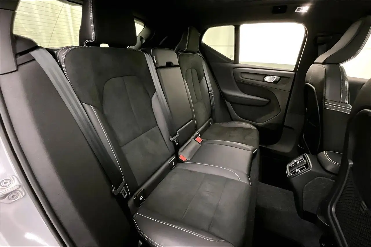 Volvo XC40 снимка Volvo XC40