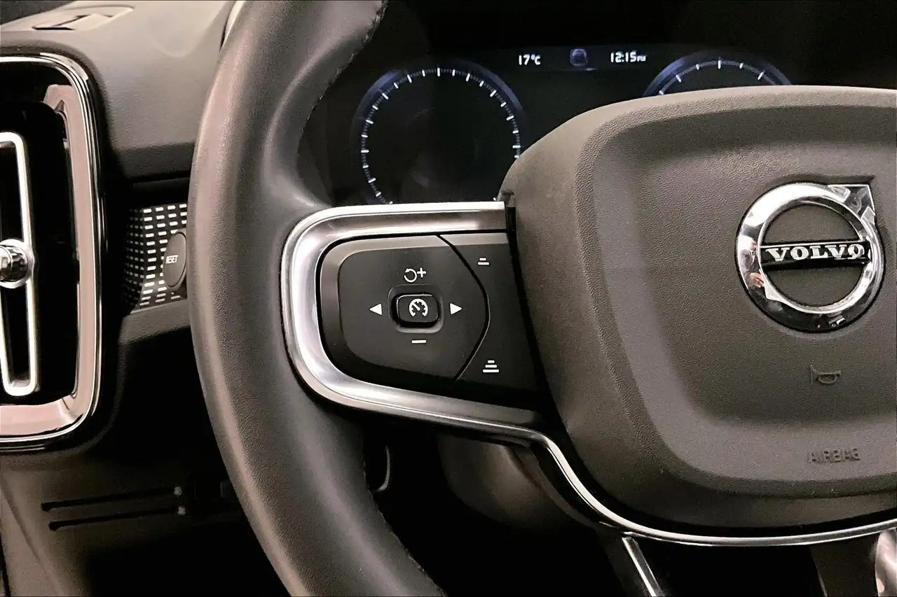 Volvo XC40 снимка Volvo XC40