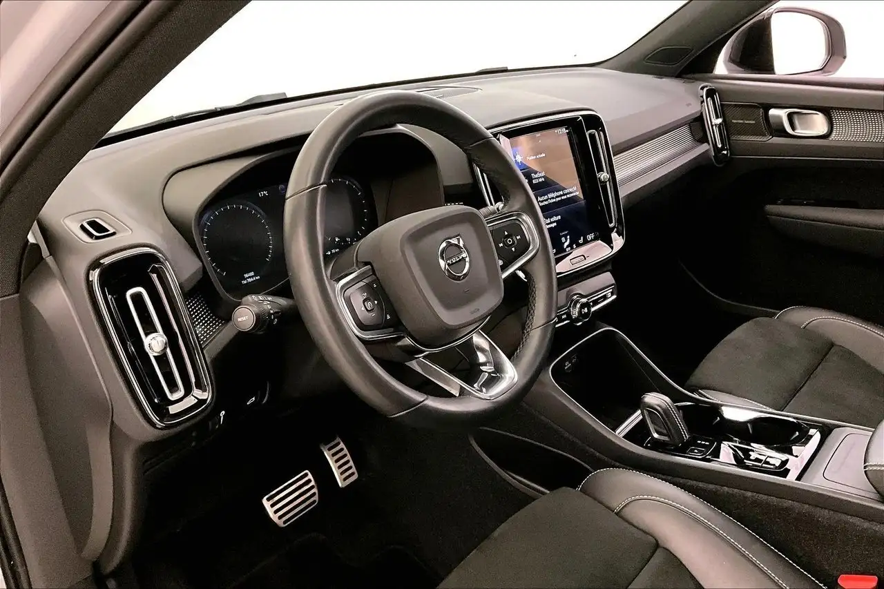 Volvo XC40 снимка Volvo XC40