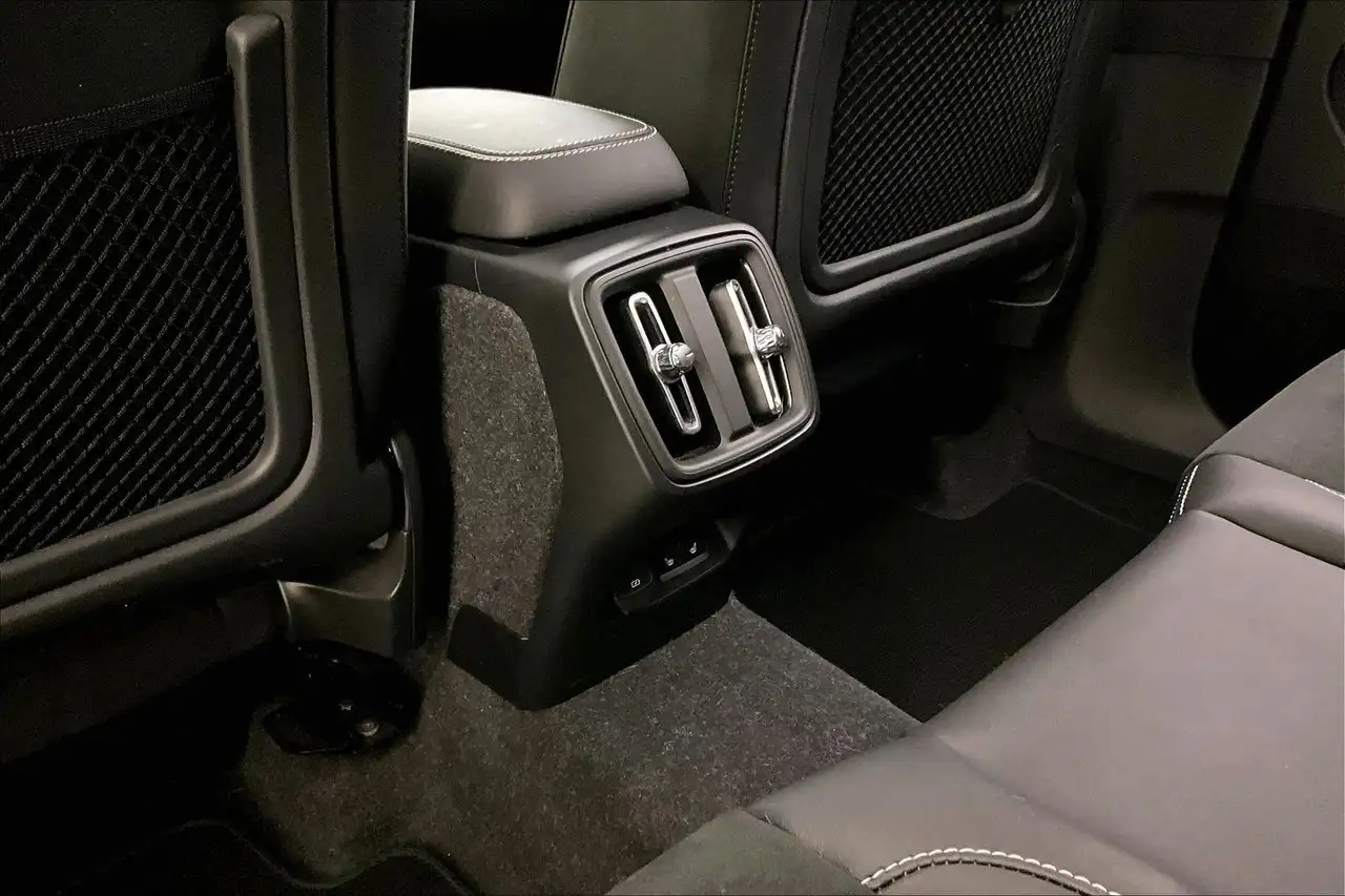 Volvo XC40 снимка Volvo XC40