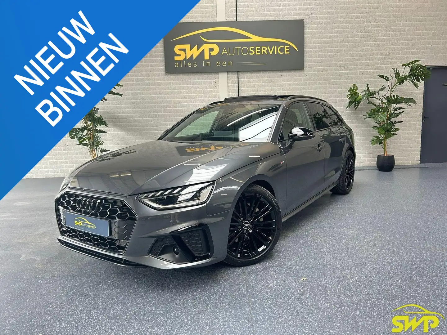 Audi A4 Avant 40 TFSI S-line | Pano | Navi | Black pack Grijs - 1