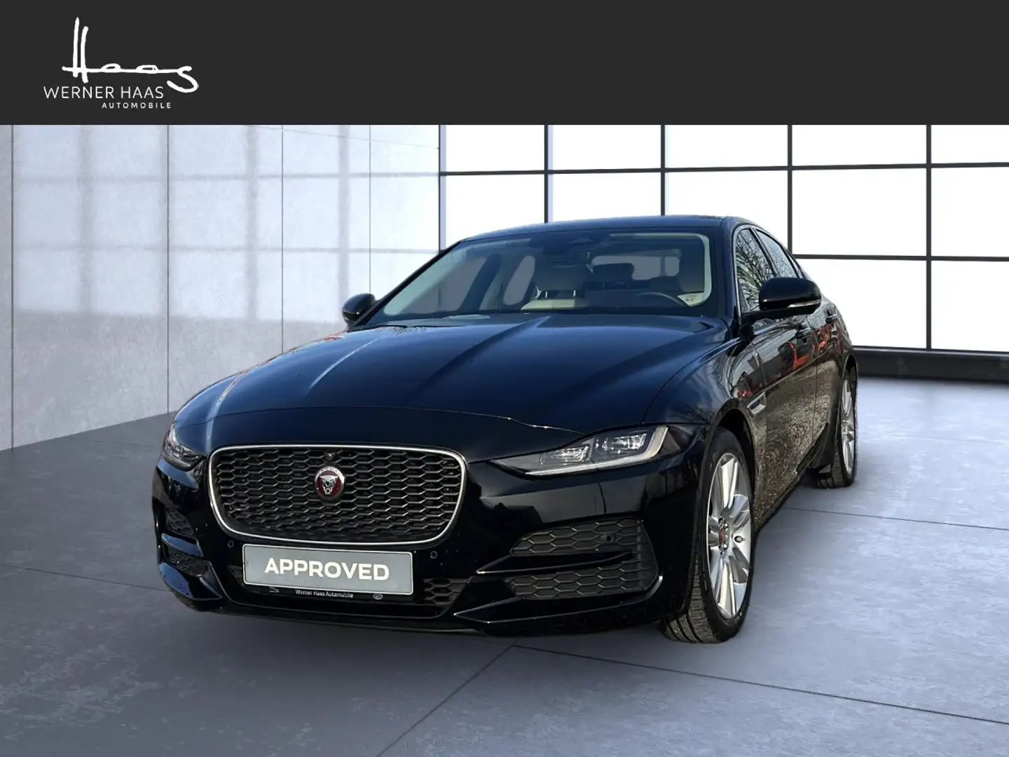 Jaguar XE Jaguar XE Diesel D200 Aut. SE AWD Noir - 1