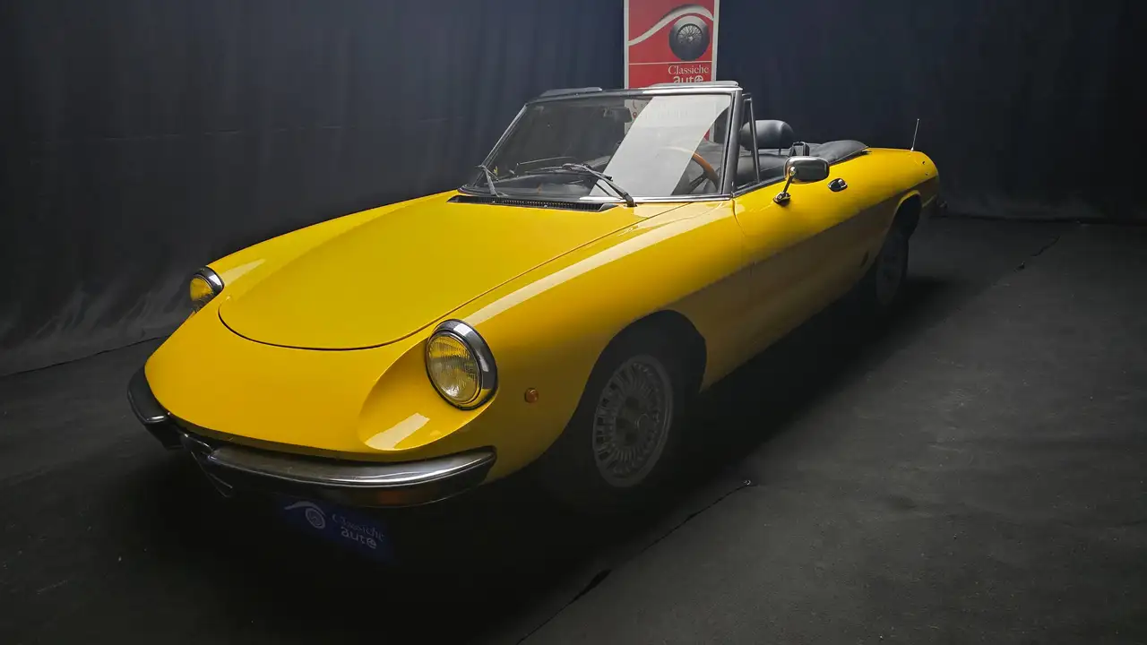 Alfa Romeo Spider 2.0 Veloce, foto 1