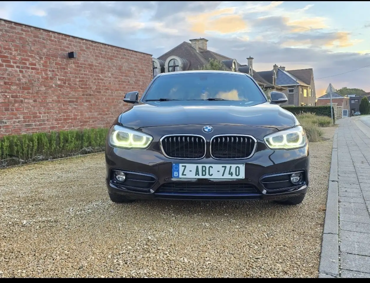 BMW 118