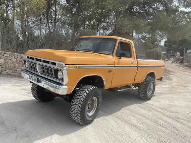 Ford F 150 4x4 Allrad Short Bed Fleetside Monstertruck