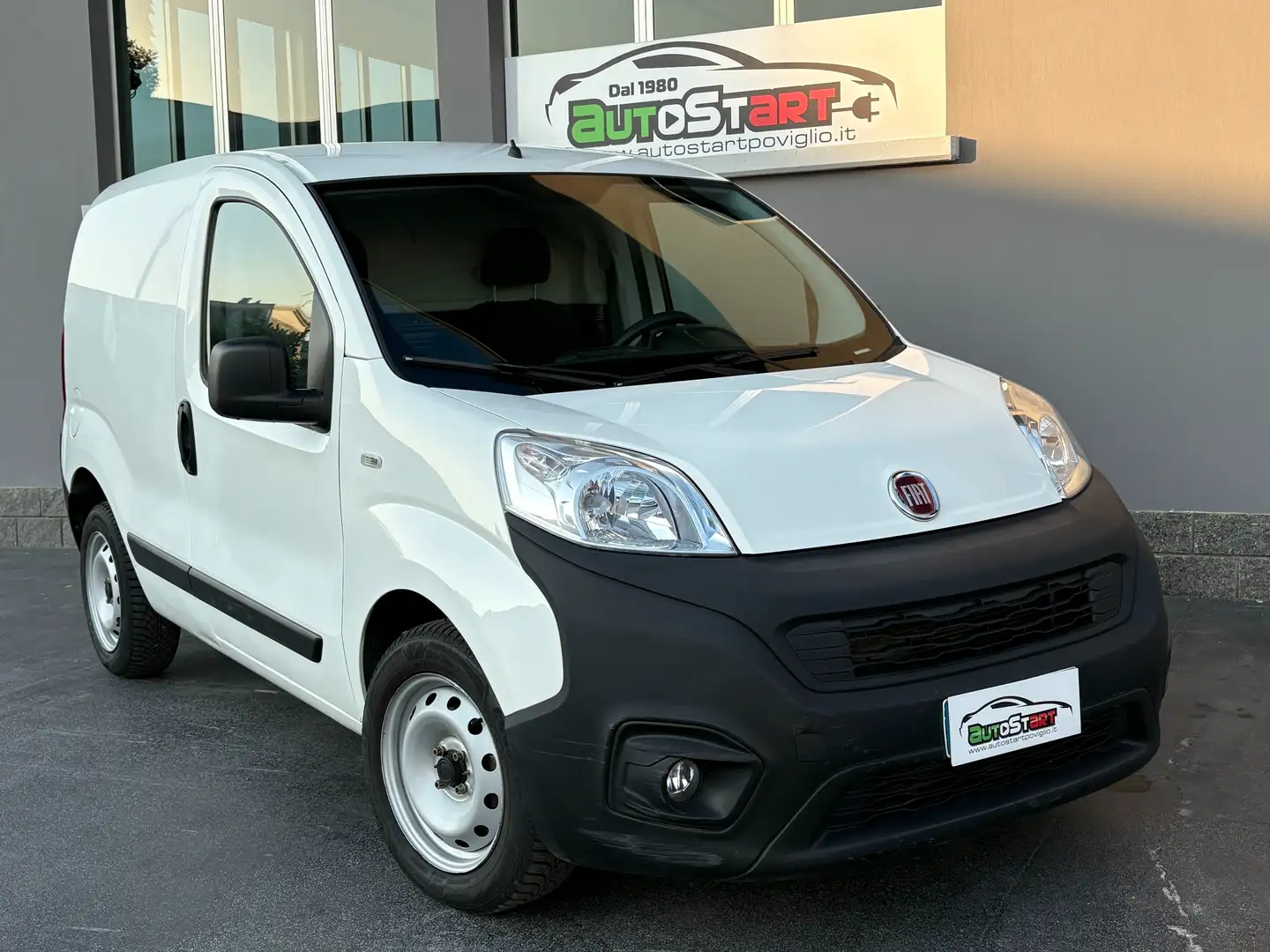 Fiat Fiorino FIORINO AUTOCARRO ***KM 34000*** PREZZO REALE Blanc - 1