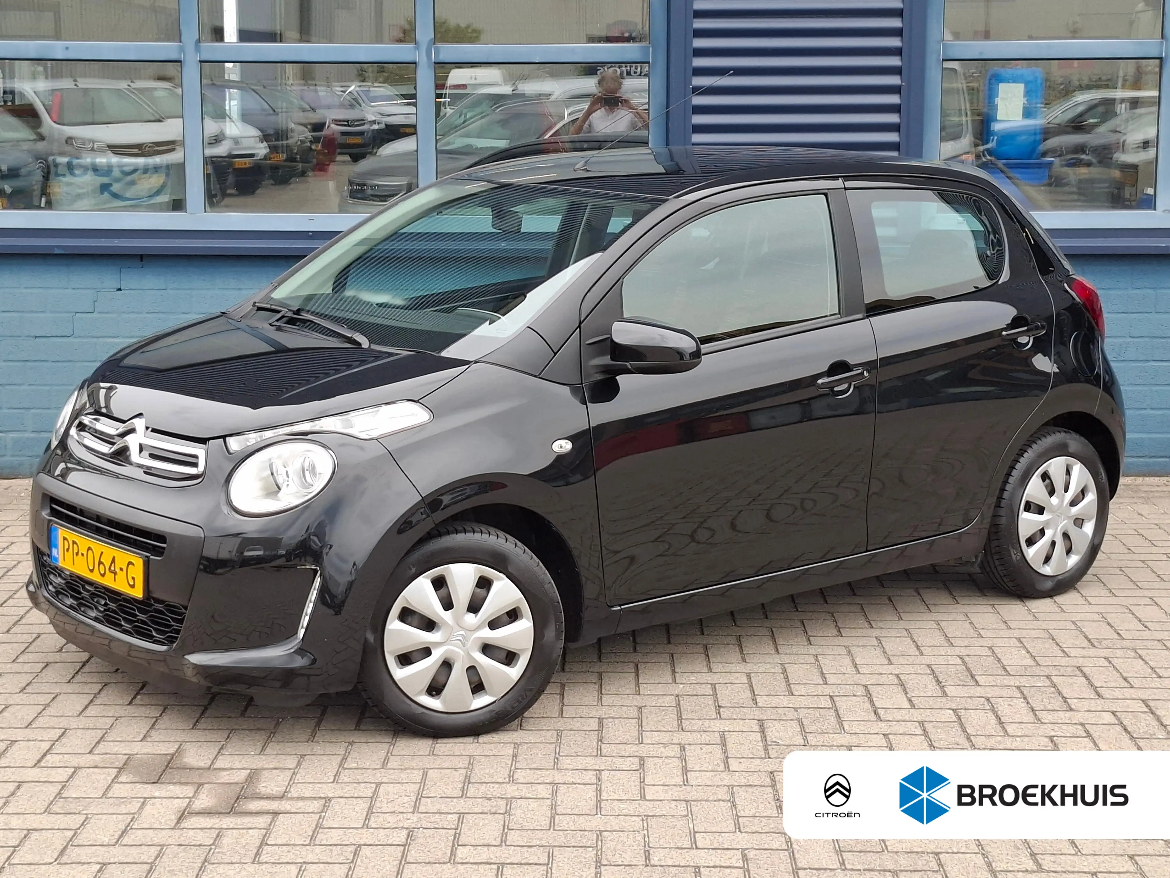 Citroen C1 1.0 e-VTi Feel | Achterbank in delen neerklapbaar