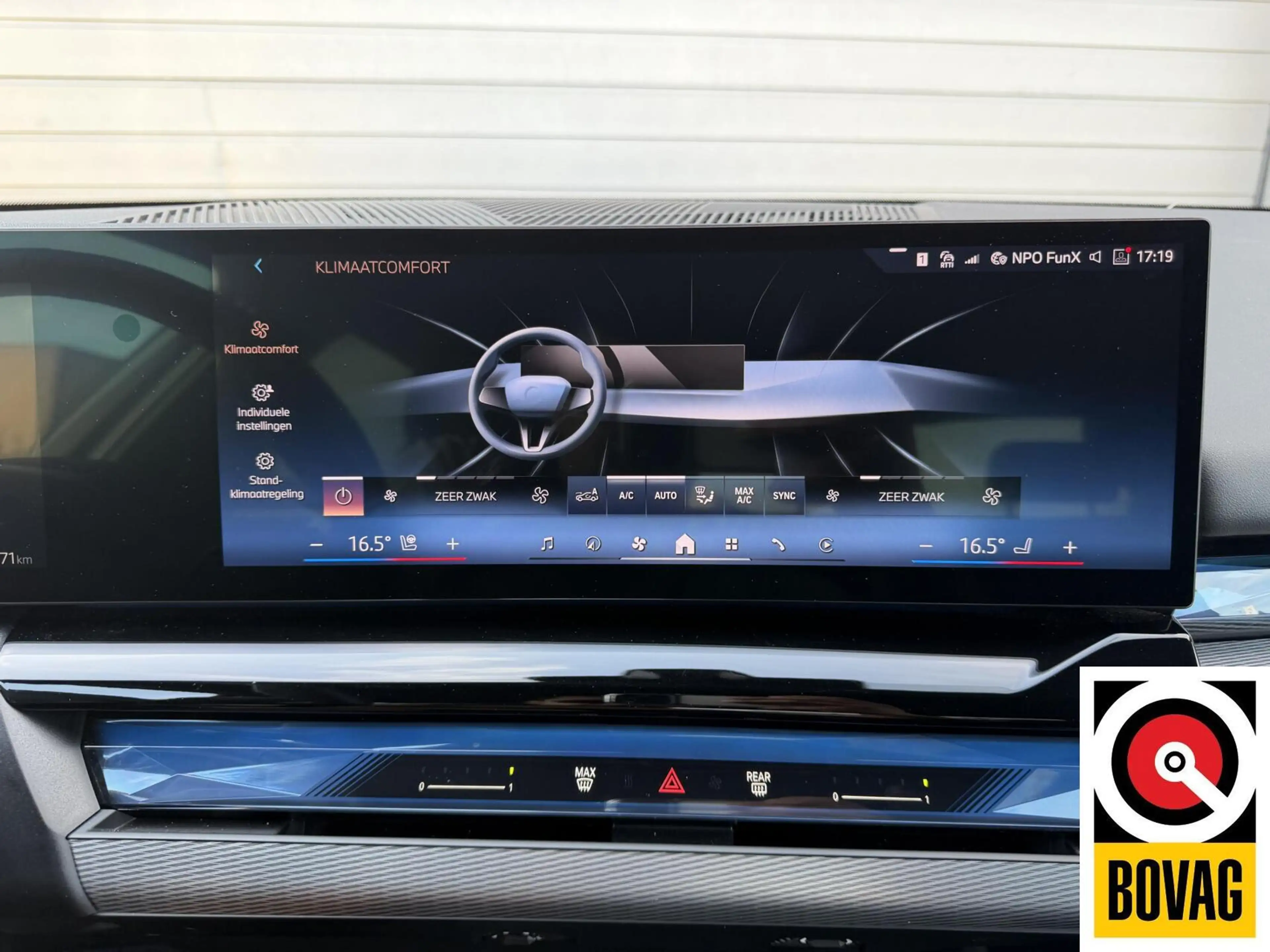 BMW i5 eDrive40 84 kWh — photo 21