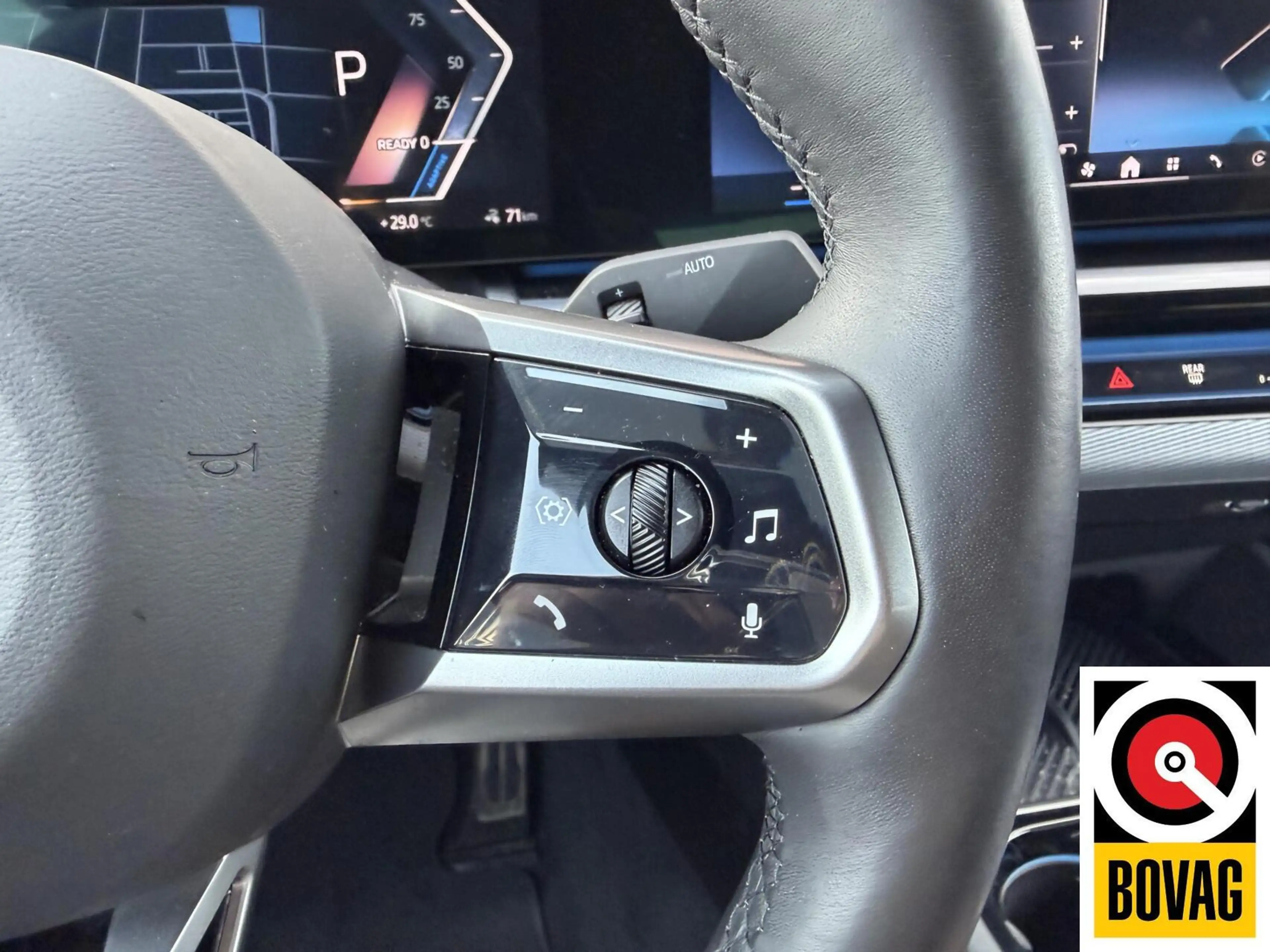 BMW i5 eDrive40 84 kWh — photo 35