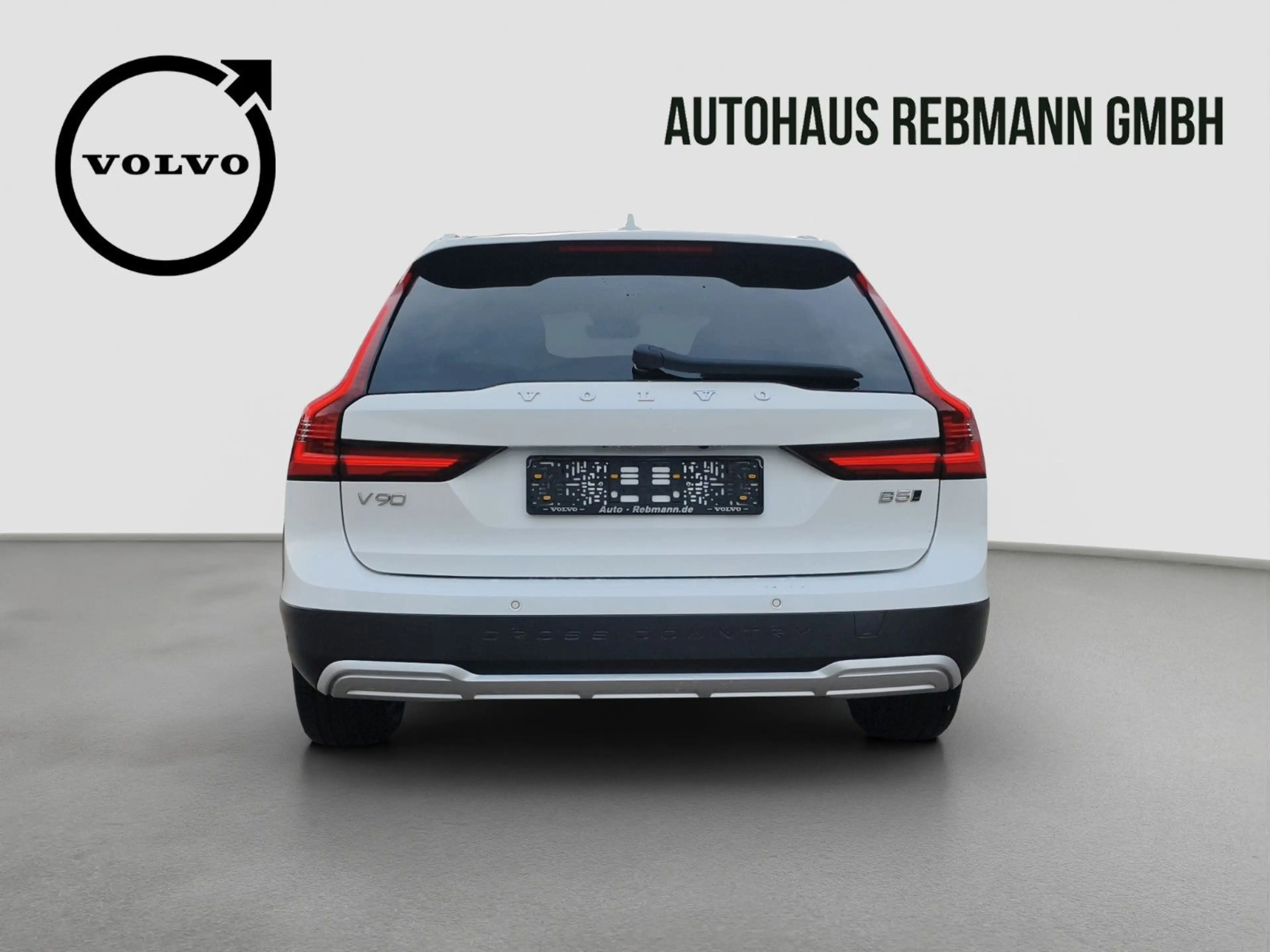 Volvo V90 Cross Country B5 Ultimate AWD — photo 5