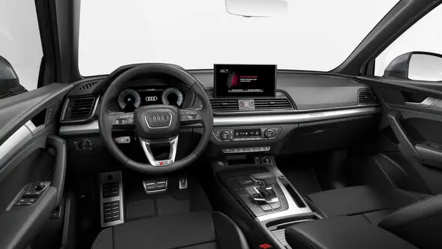 Audi Q5 view 7