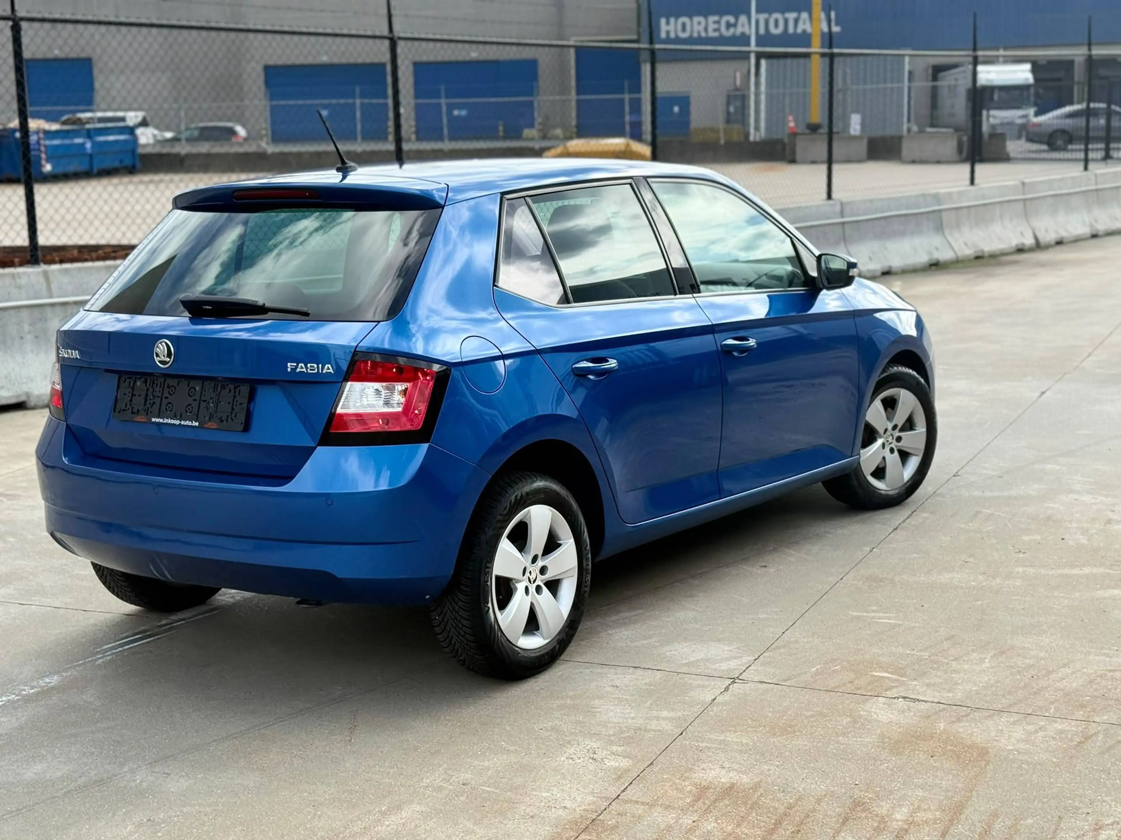 Skoda Fabia Fabia 1.0i Active — photo 8