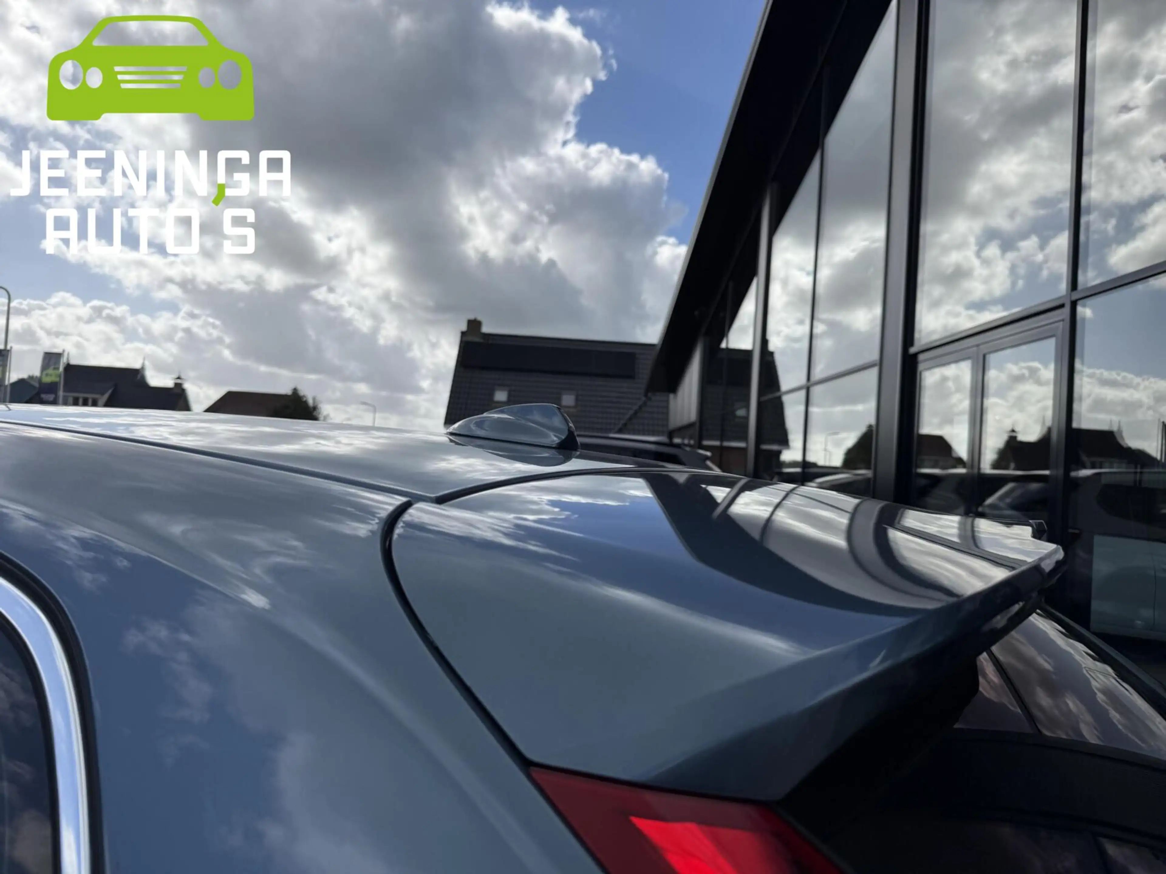 Volvo V40 1.6 T4 Momentum|Clima|Navi|Af.Trekhaak — photo 21