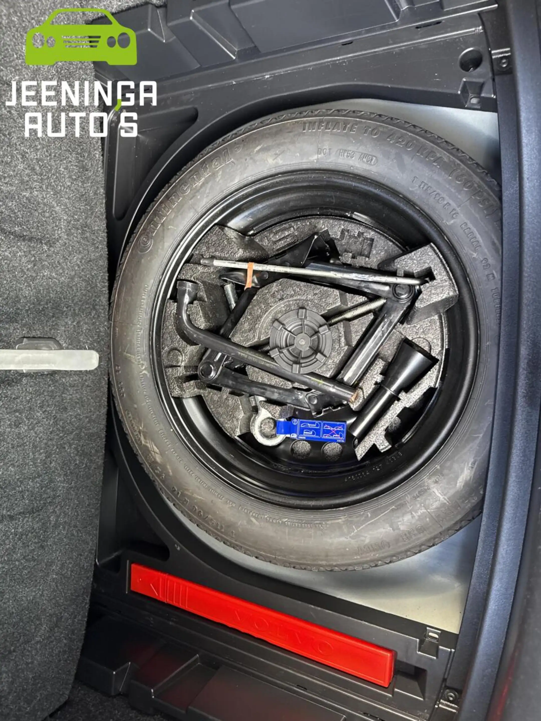 Volvo V40 1.6 T4 Momentum|Clima|Navi|Af.Trekhaak — photo 29