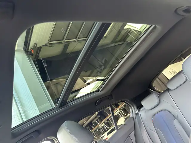 BMW M view 11