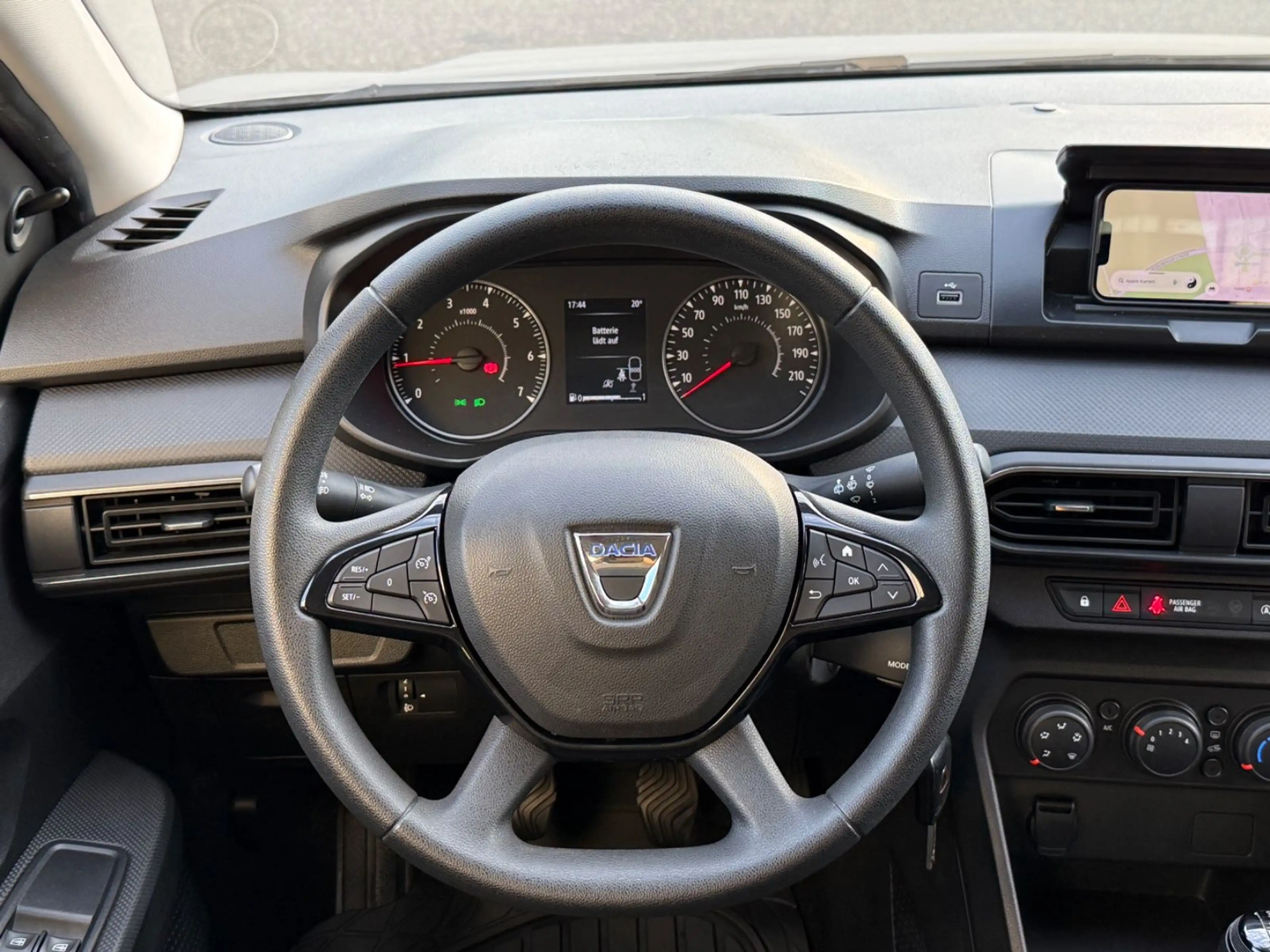 Dacia Sandero III Essential | LED | Bluetooth | Klima — photo 15