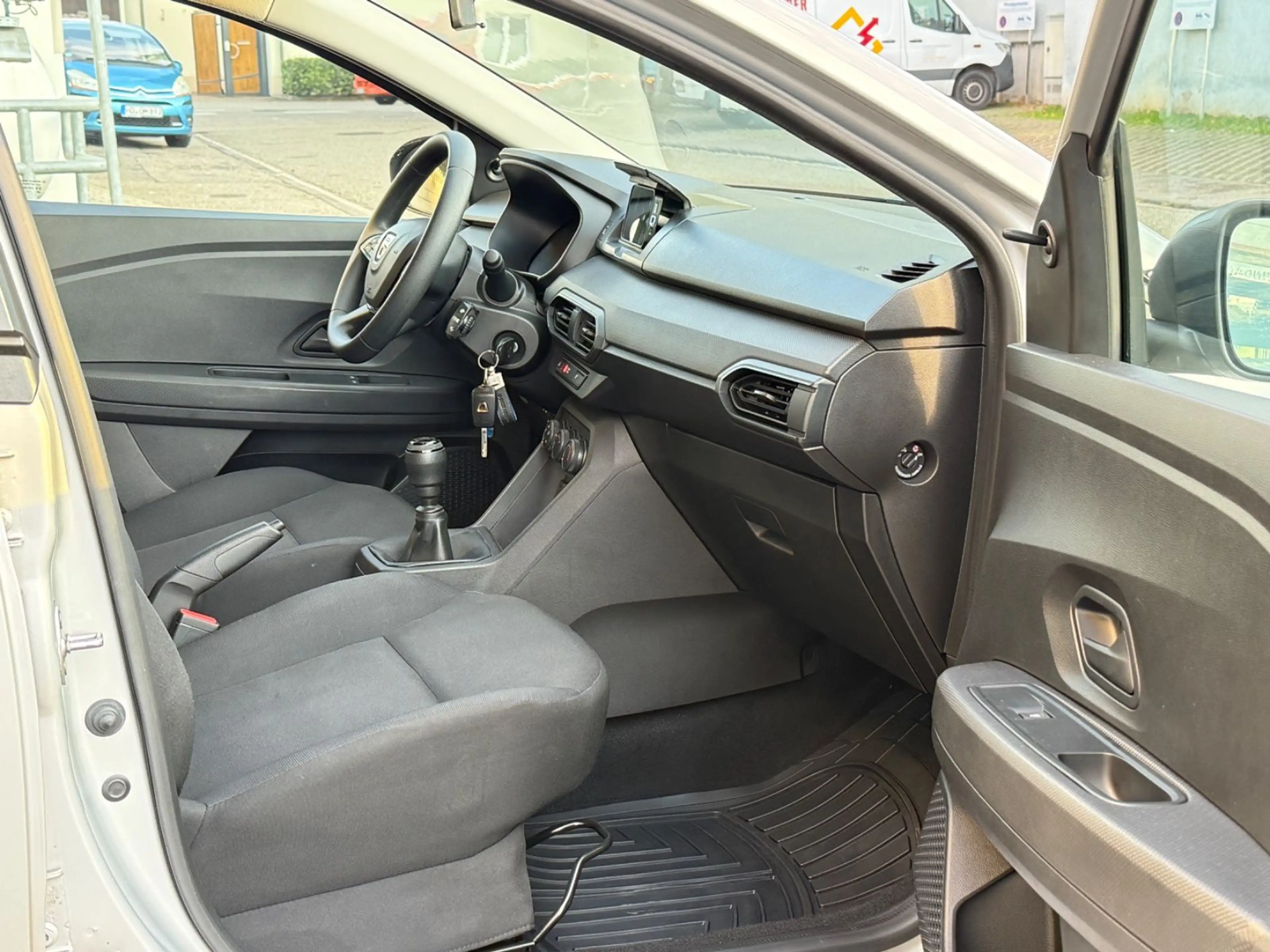 Dacia Sandero III Essential | LED | Bluetooth | Klima — photo 19