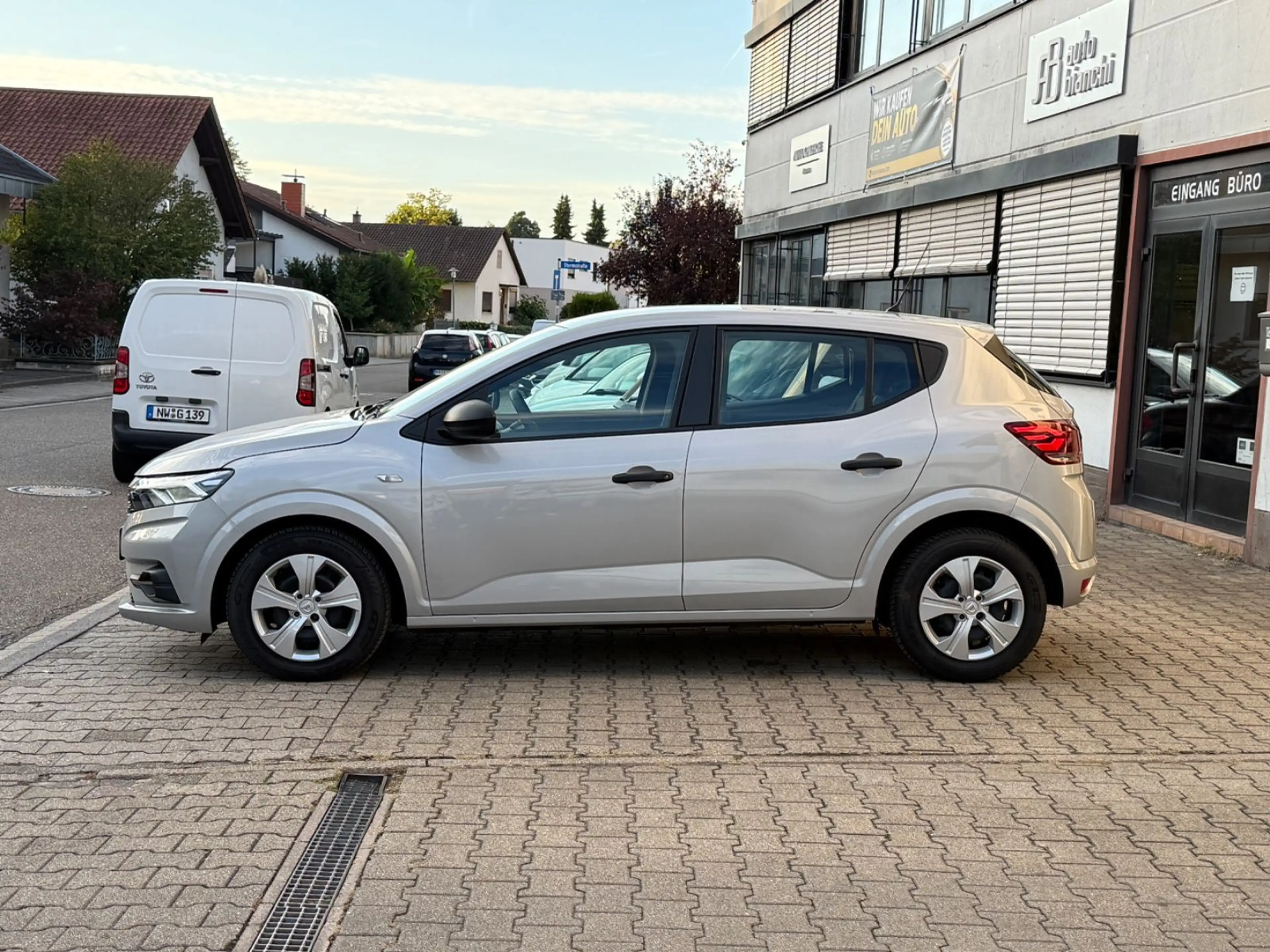 Dacia Sandero III Essential | LED | Bluetooth | Klima — photo 10