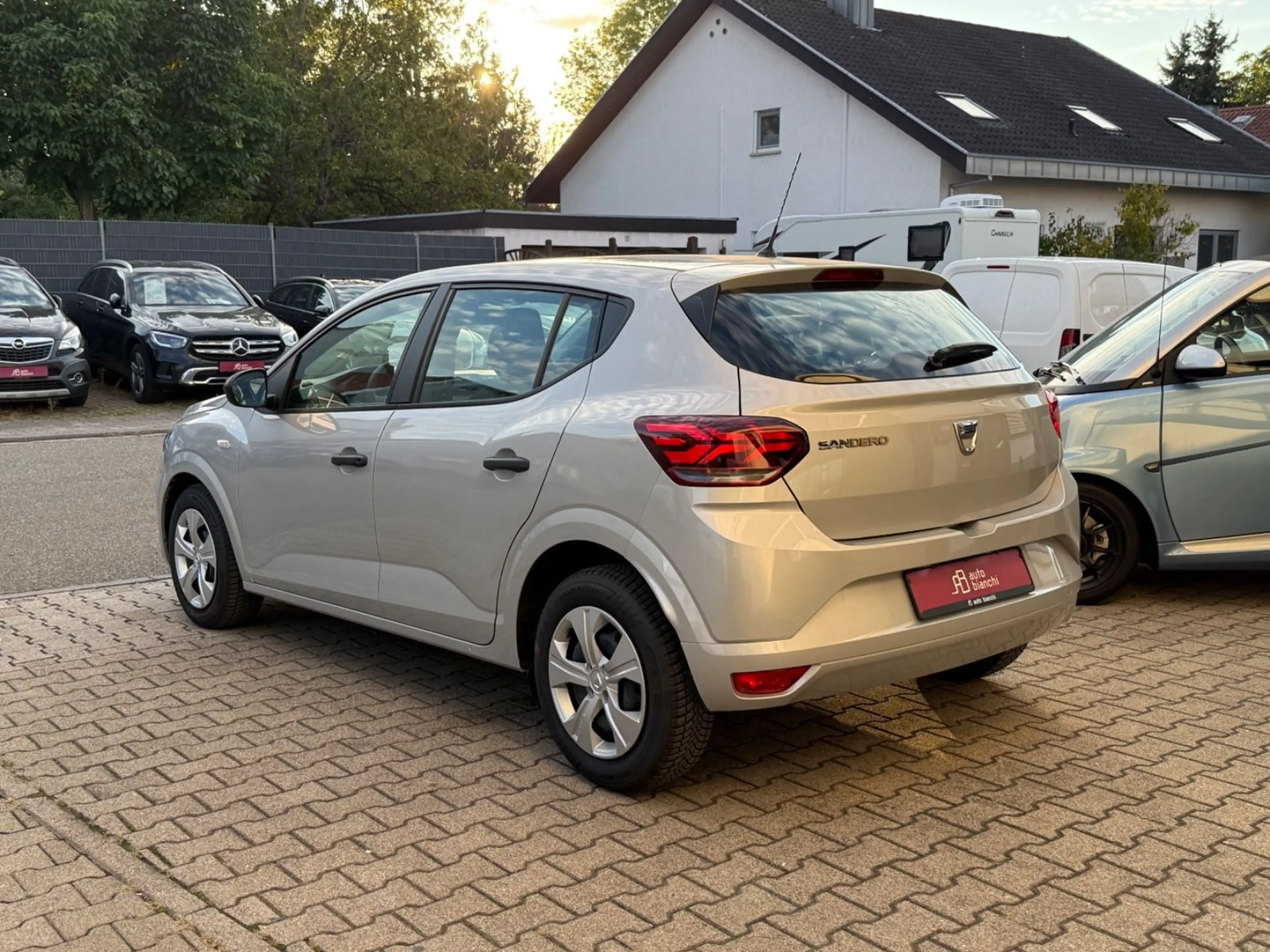 Dacia Sandero III Essential | LED | Bluetooth | Klima — photo 9