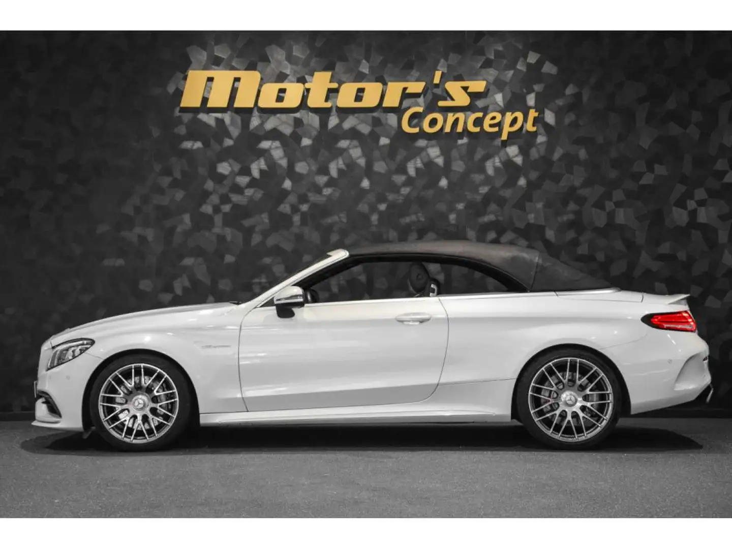 Mercedes-Benz C 63 AMG Cabriolet V8 Blanc - 2