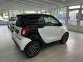 smart forTwo Coupe*Panorama*Navi*1.Hand*Sitzheizung* Weiß - thumbnail 6