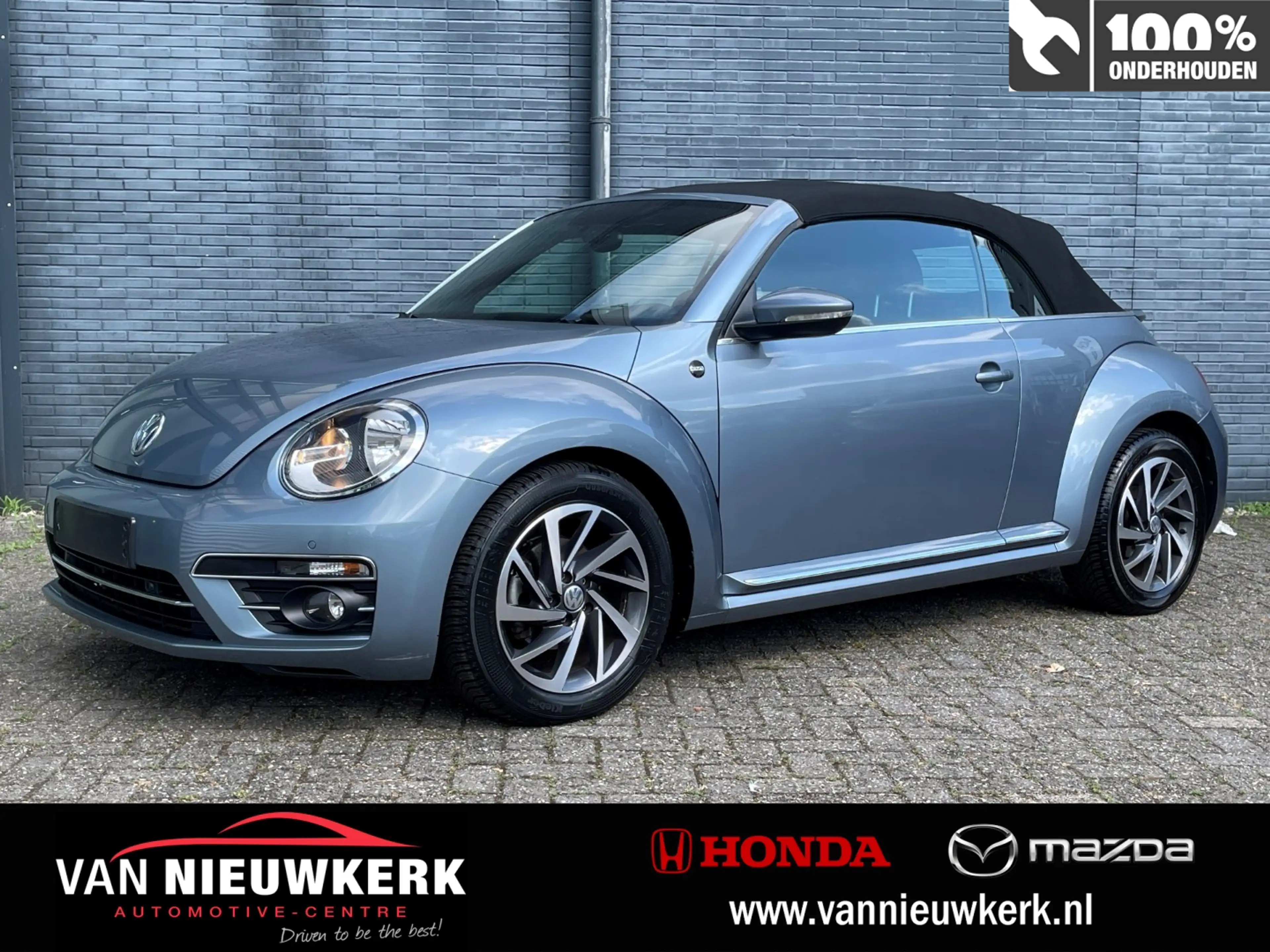 Volkswagen Beetle 1.2 TSI Sound Exclusive Series Cabriolet | Navi &