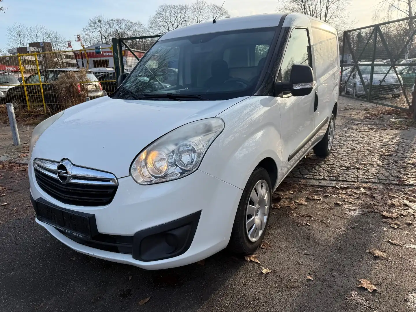 Opel Combo D Kasten L1H1 2,4t Weiß - 2