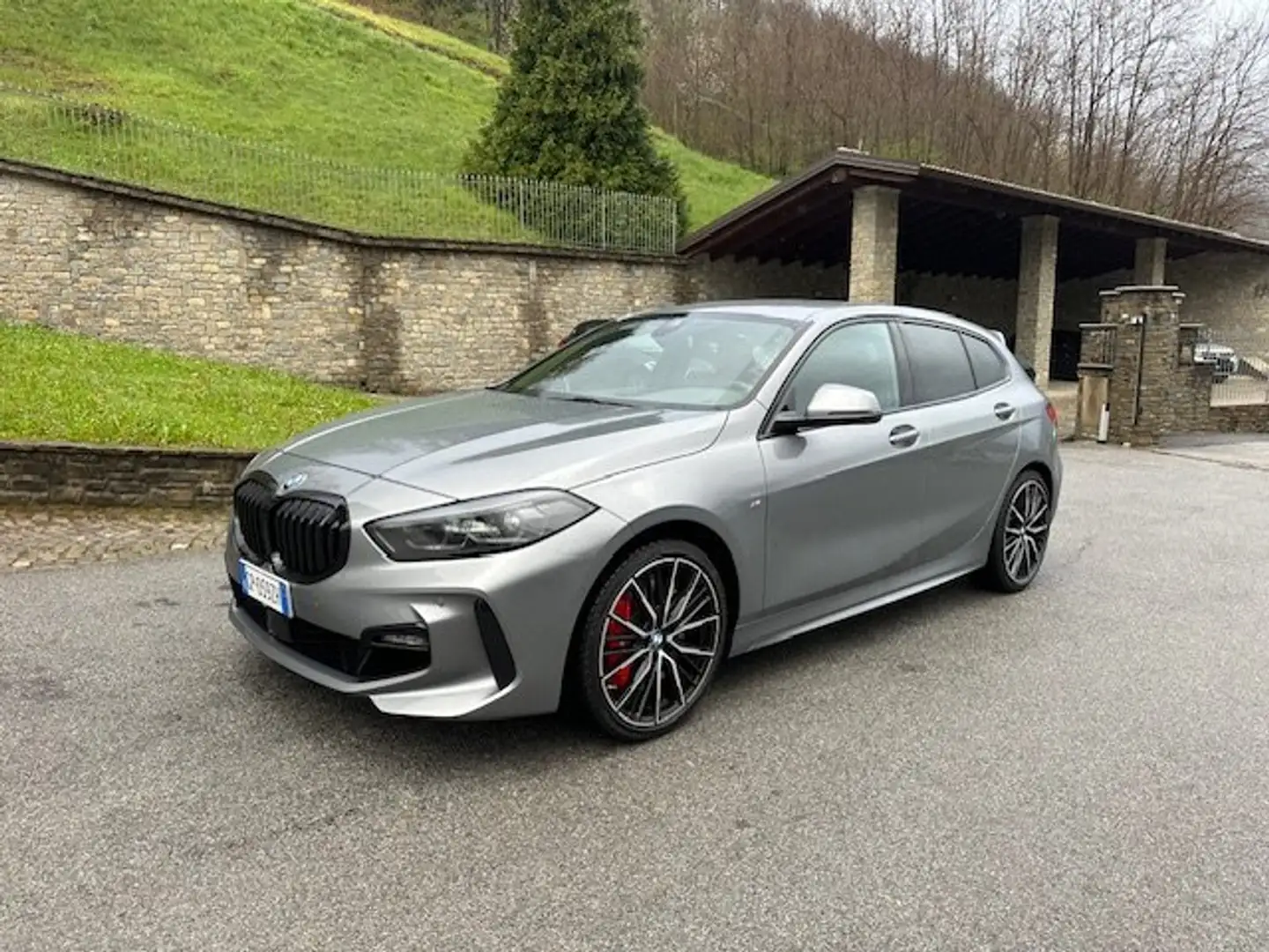 BMW 118 118d M SPORT PRO auto CERCHI 19"+ FRENI M SPORT - 1