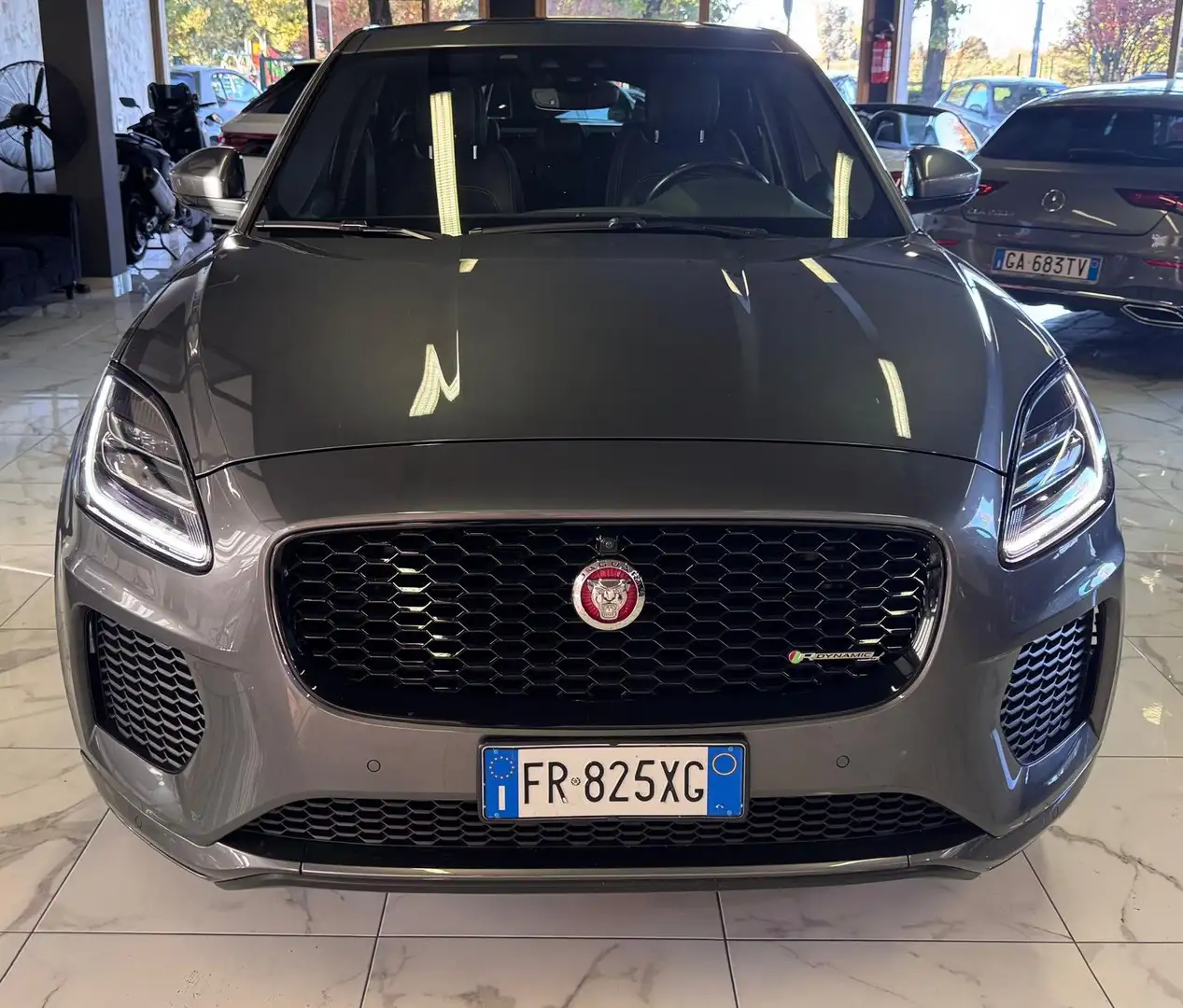 Jaguar E-Pace R-Dynamic+Tetto+Meridian+Cockpit - 2