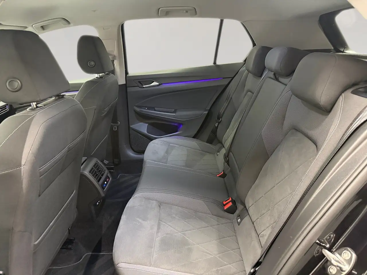 Volkswagen Golf 1,5 TSI DSG ab ca. 182€ monatich, миниатюра 21