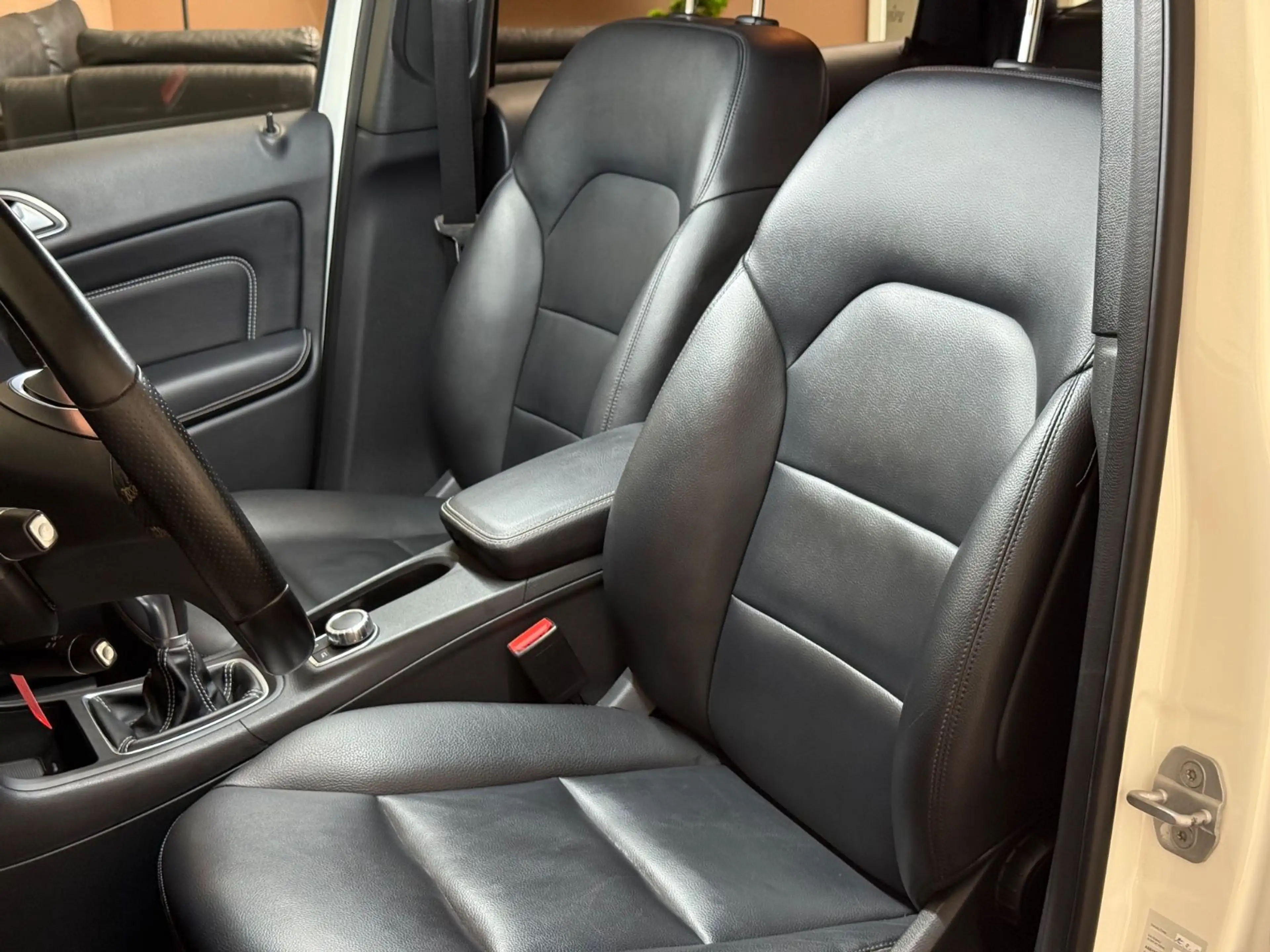 Mercedes-Benz B 200 Edition 1/KAMERA/KLIMA/ — photo 14