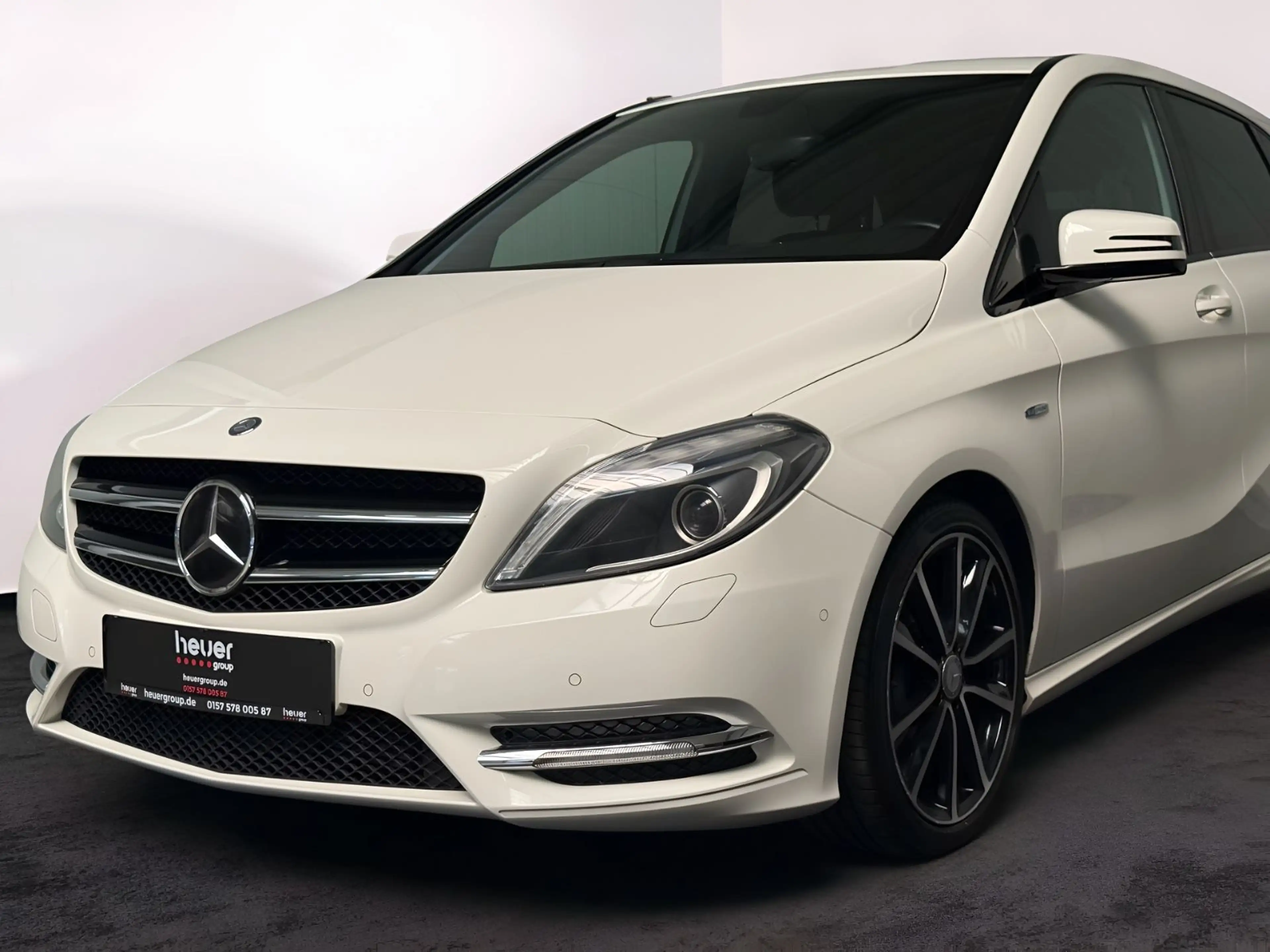 Mercedes-Benz B 200 Edition 1/KAMERA/KLIMA/ — photo 2