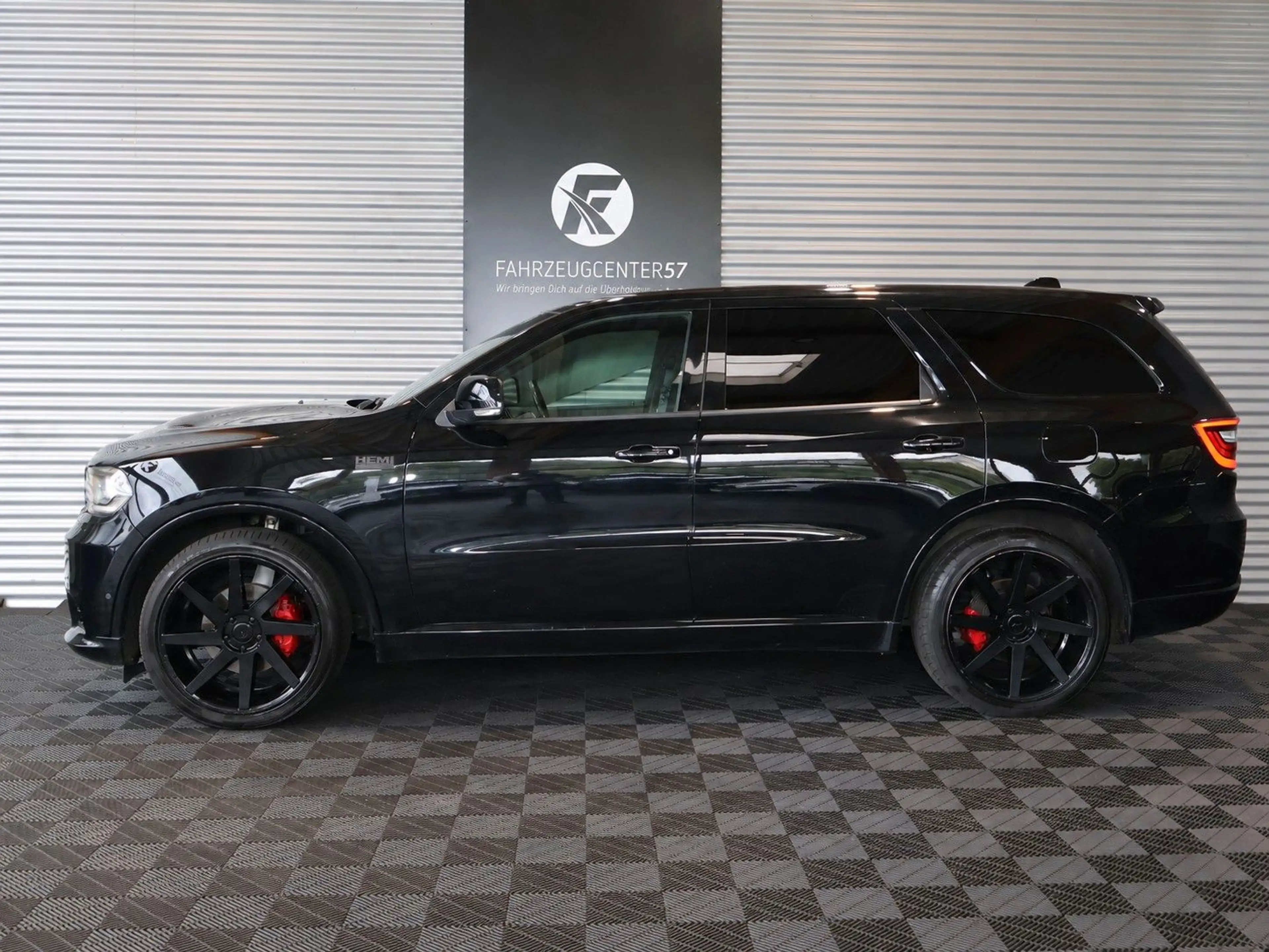 Dodge Durango R/T 5.7/KAMERA/CARPLAY/6-SITZER/PDC — photo 2
