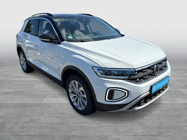 Volkswagen T-Roc view 6
