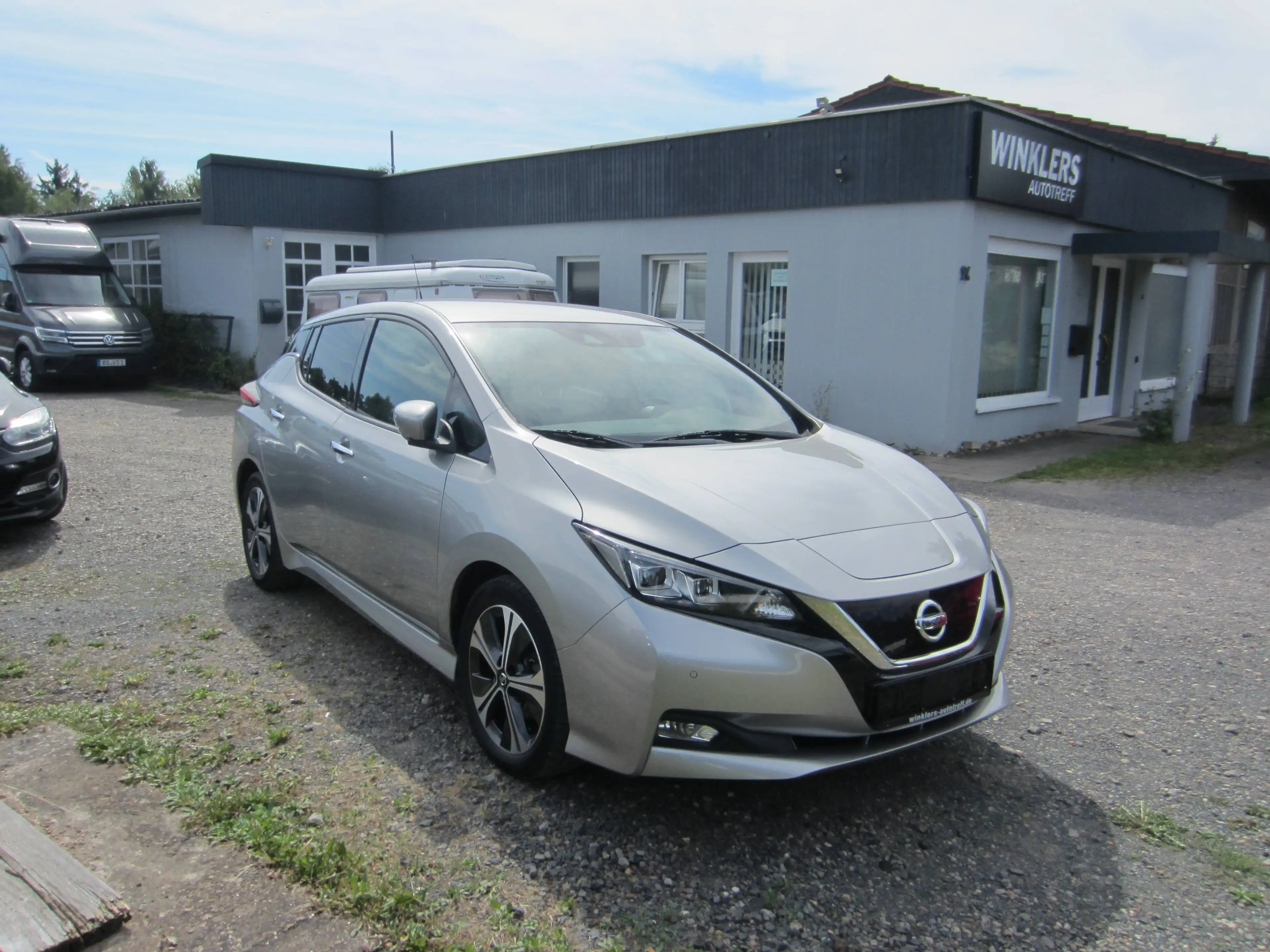Nissan Leaf Tekna E-Fahrzeug — photo 6