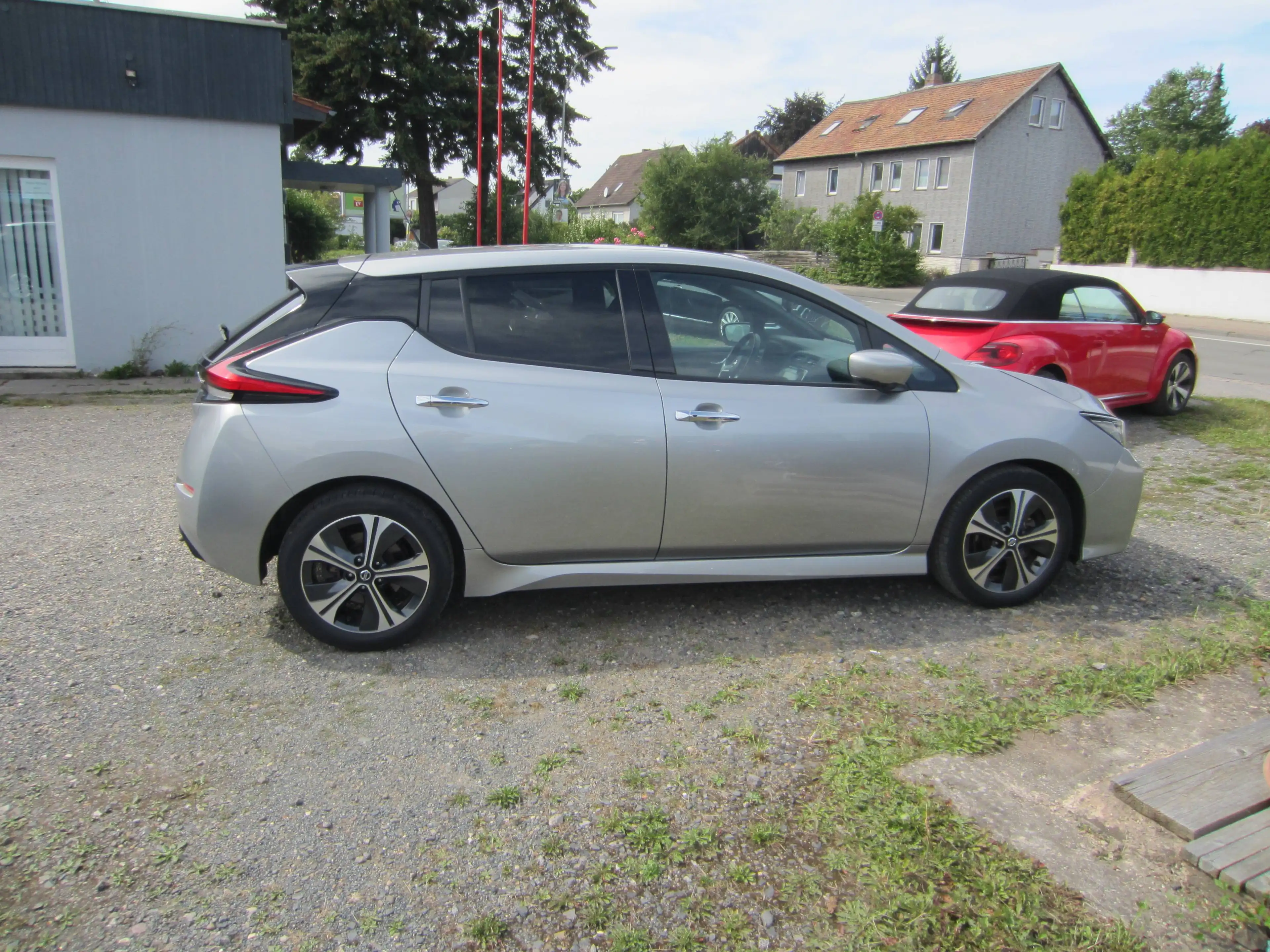 Nissan Leaf Tekna E-Fahrzeug — photo 5