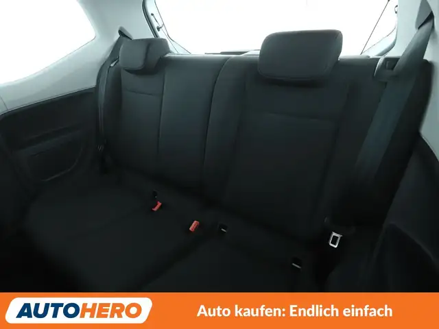 Volkswagen Up! view 14