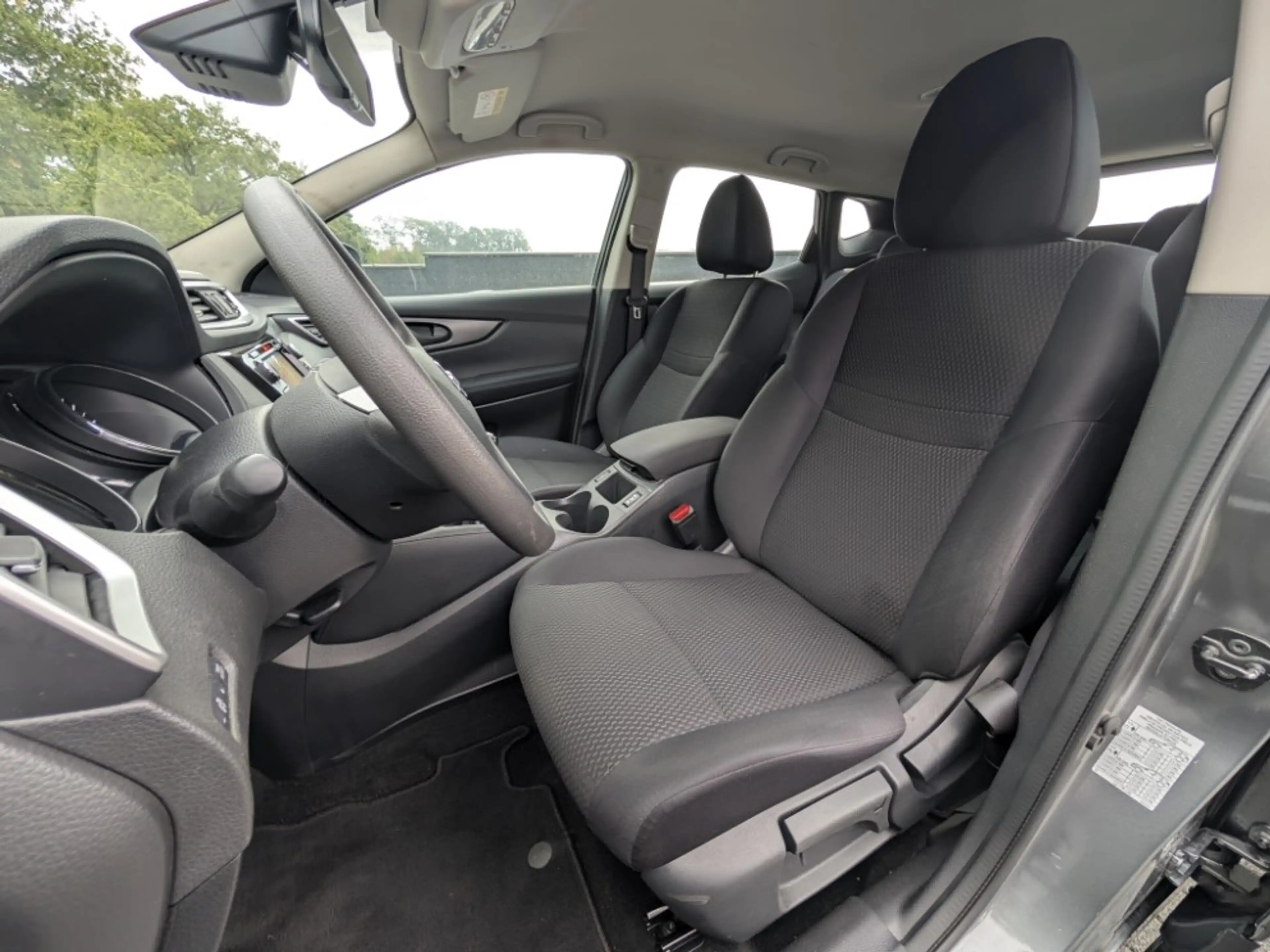 Nissan Qashqai Visia 1.2 115PK | Trekhaak | Stoelverw. | PDC | Ca — photo 4