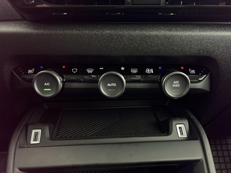 Citroen C4 X Plus 1.2*NAVI*SHZ*RFK*uvm — photo 13