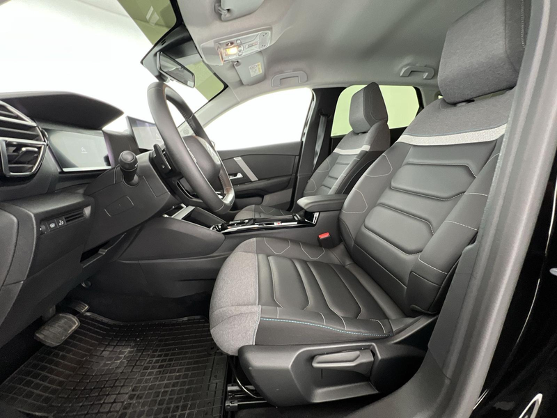 Citroen C4 X Plus 1.2*NAVI*SHZ*RFK*uvm — photo 11