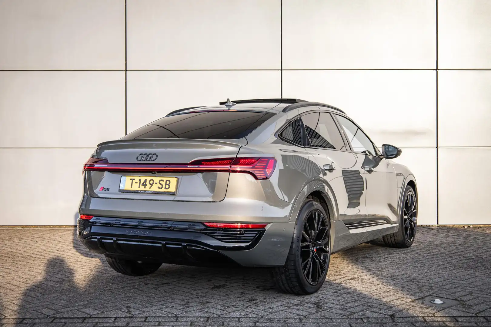 Audi Q8 e-tron Sportback 50 340pk quattro S Edition 95 kWh | Pano Gris - 2