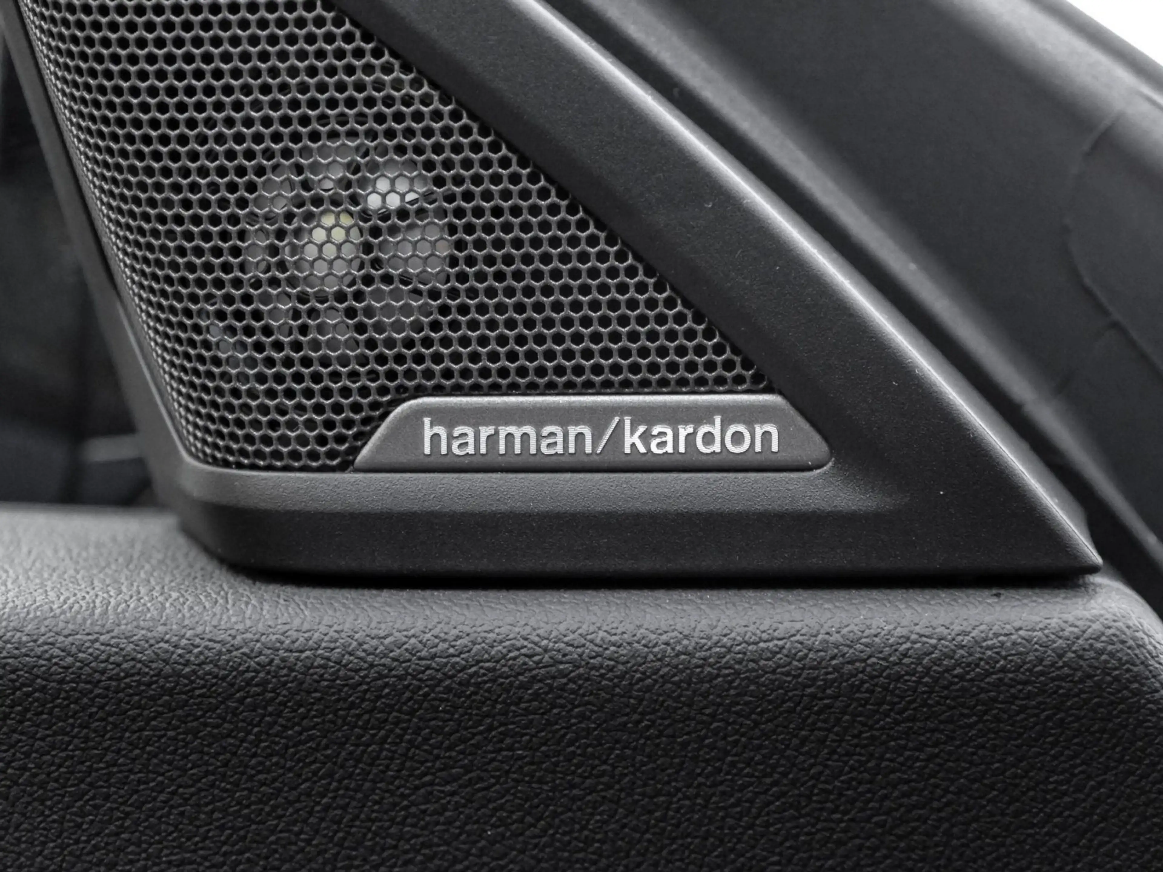 BMW 240 M240i xDrive M SPORT+GLASDACH+ACC+H/K+DA+360° — photo 12