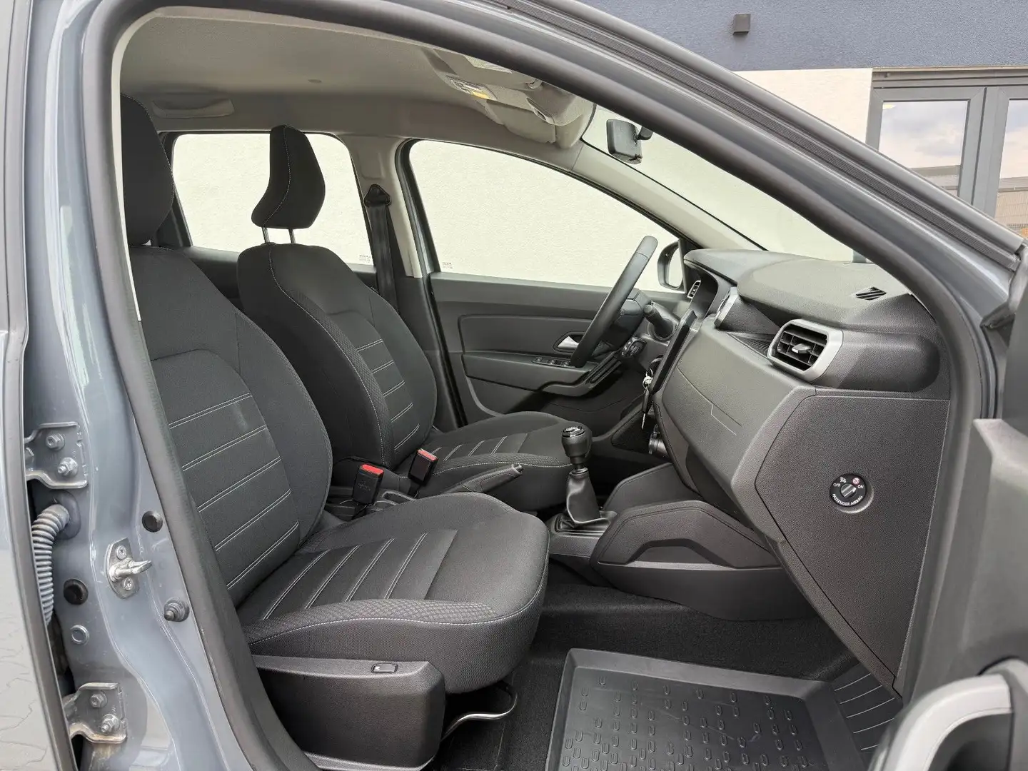 Dacia Duster II Expression 4WD|SZH|CarPlay|KLIMA|1Hd| Grau - 2