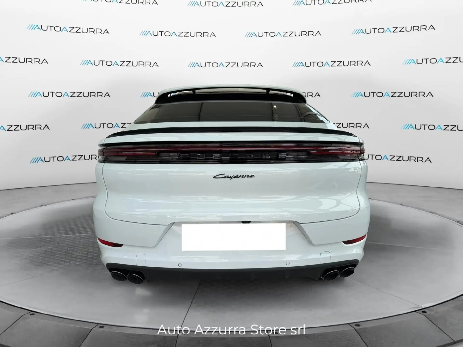 Porsche Cayenne 2026 흰색 사진 6