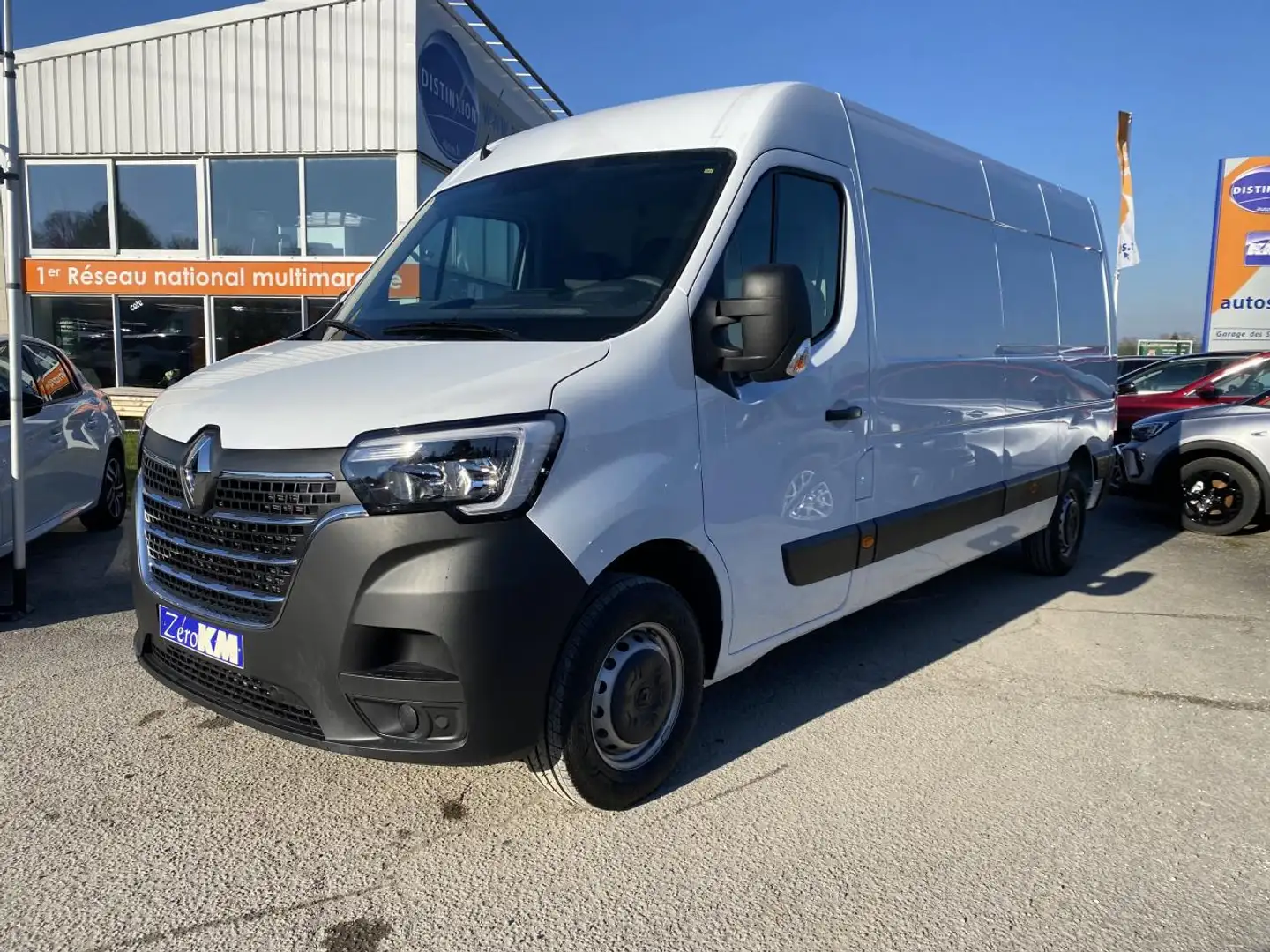 Renault Master Confort  2.3 Blue dCi - 135  L3H2 Traction White - 1
