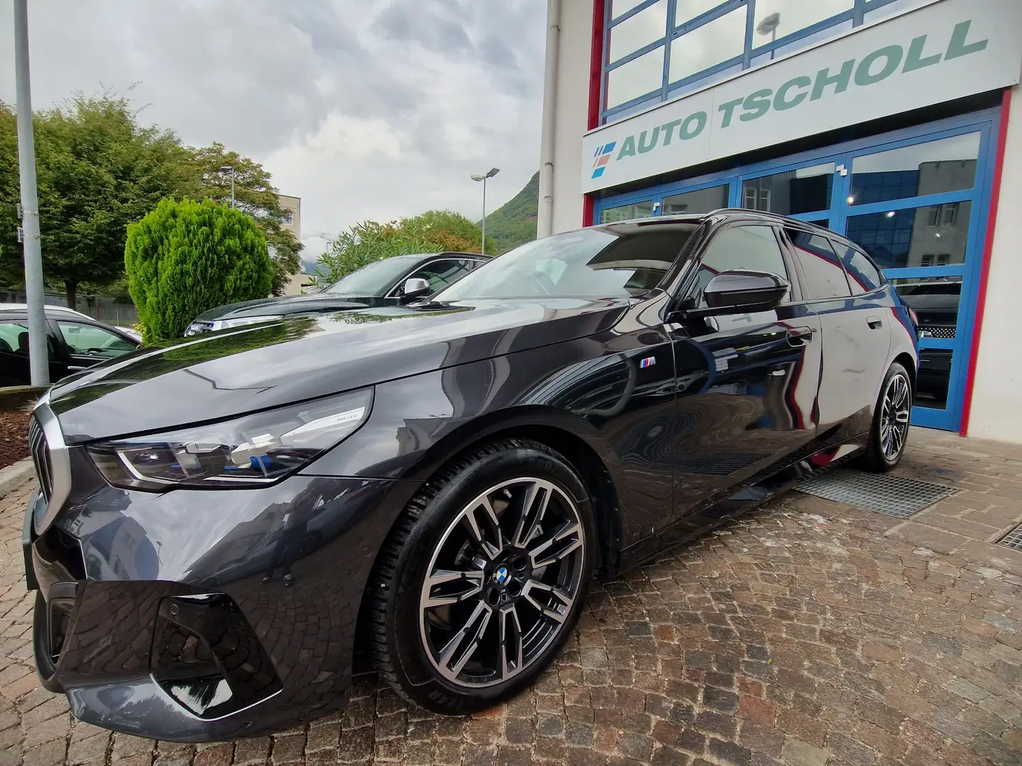 BMW 540 d303Cv Tour xDrive M Sport ACC OpenSky Keyless LED Grigio - 1