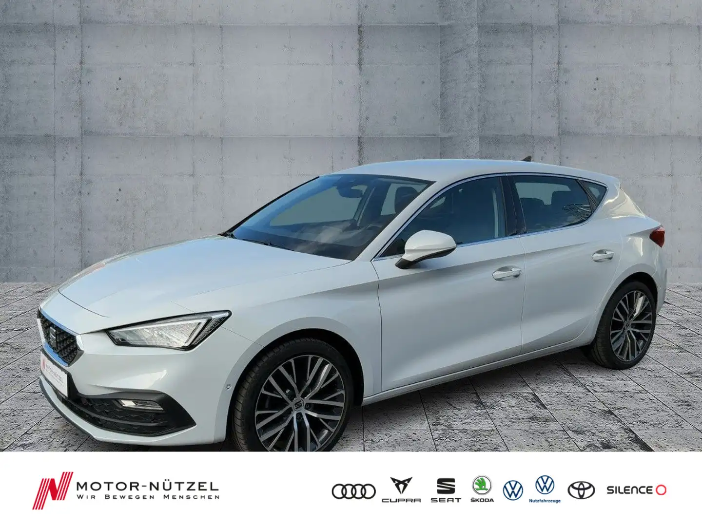 SEAT Leon 1.5TSI XCELLENCE LED+NAV+APP+ACC+SHZ+RFK+VC Weiß - 1
