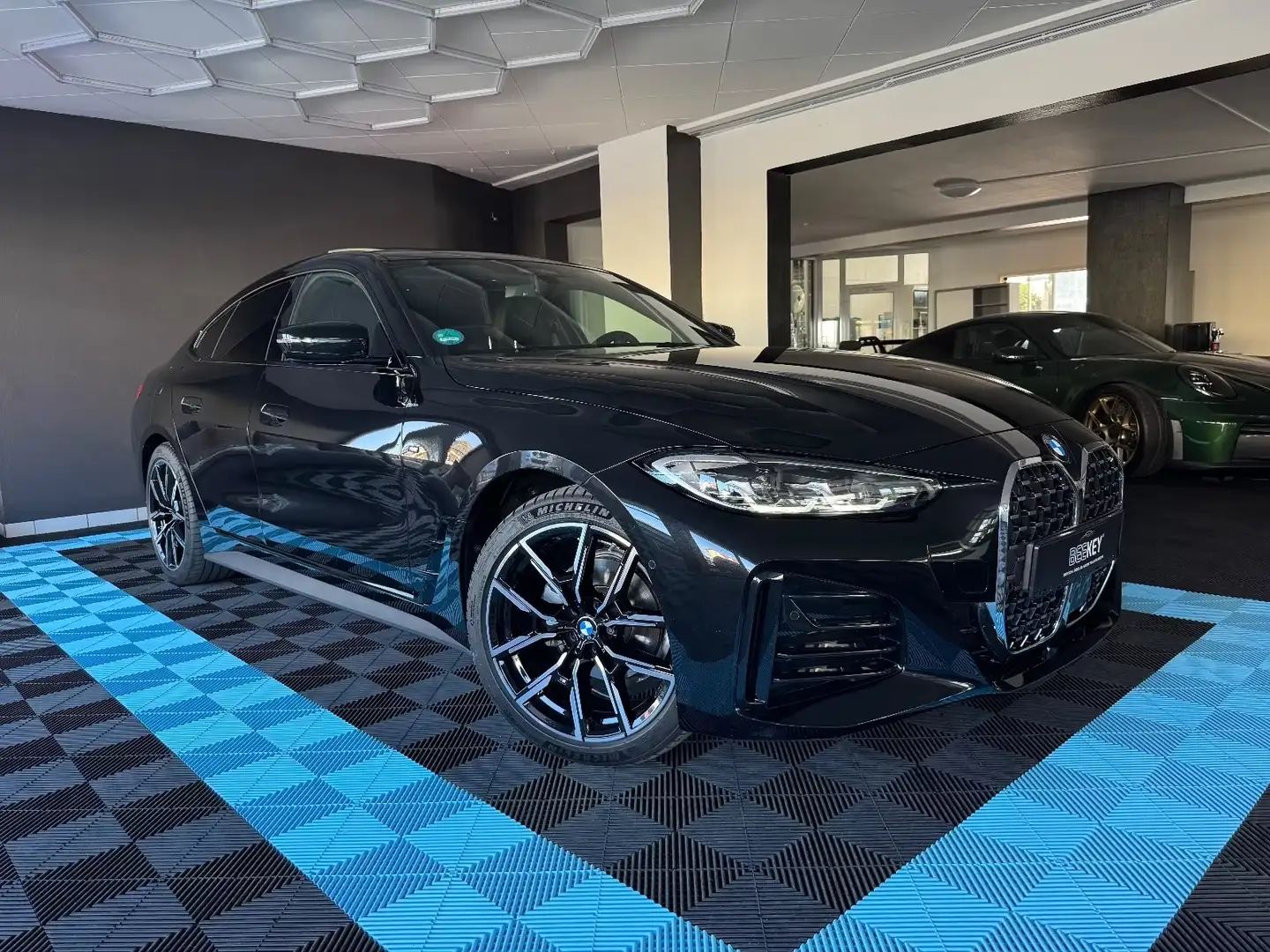 BMW 420 420i Gran Coupe Msport auto KEYLESS 19" DRIVINGASS Noir - 1