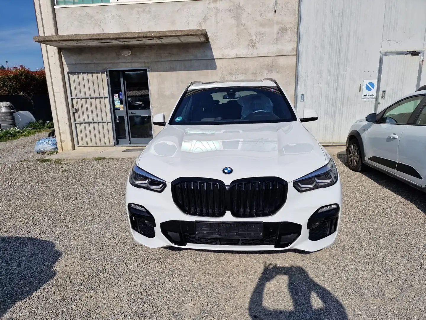 BMW X5 X5 xDrive 30D M-SPORT 286 CV - BVA - PANO Blanc - 1