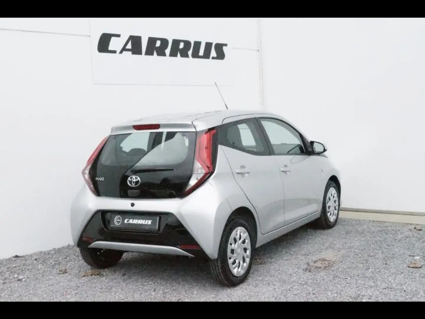 Toyota Aygo II X Grigio - 2